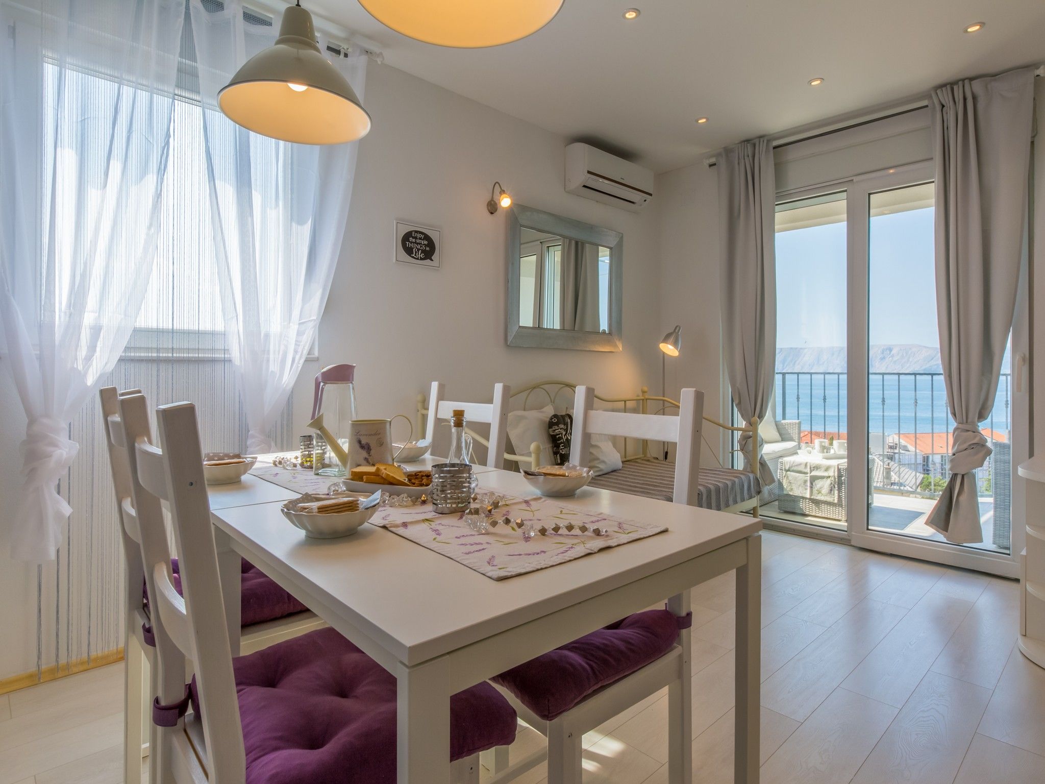 Apartments LAVARIN 62806-A1