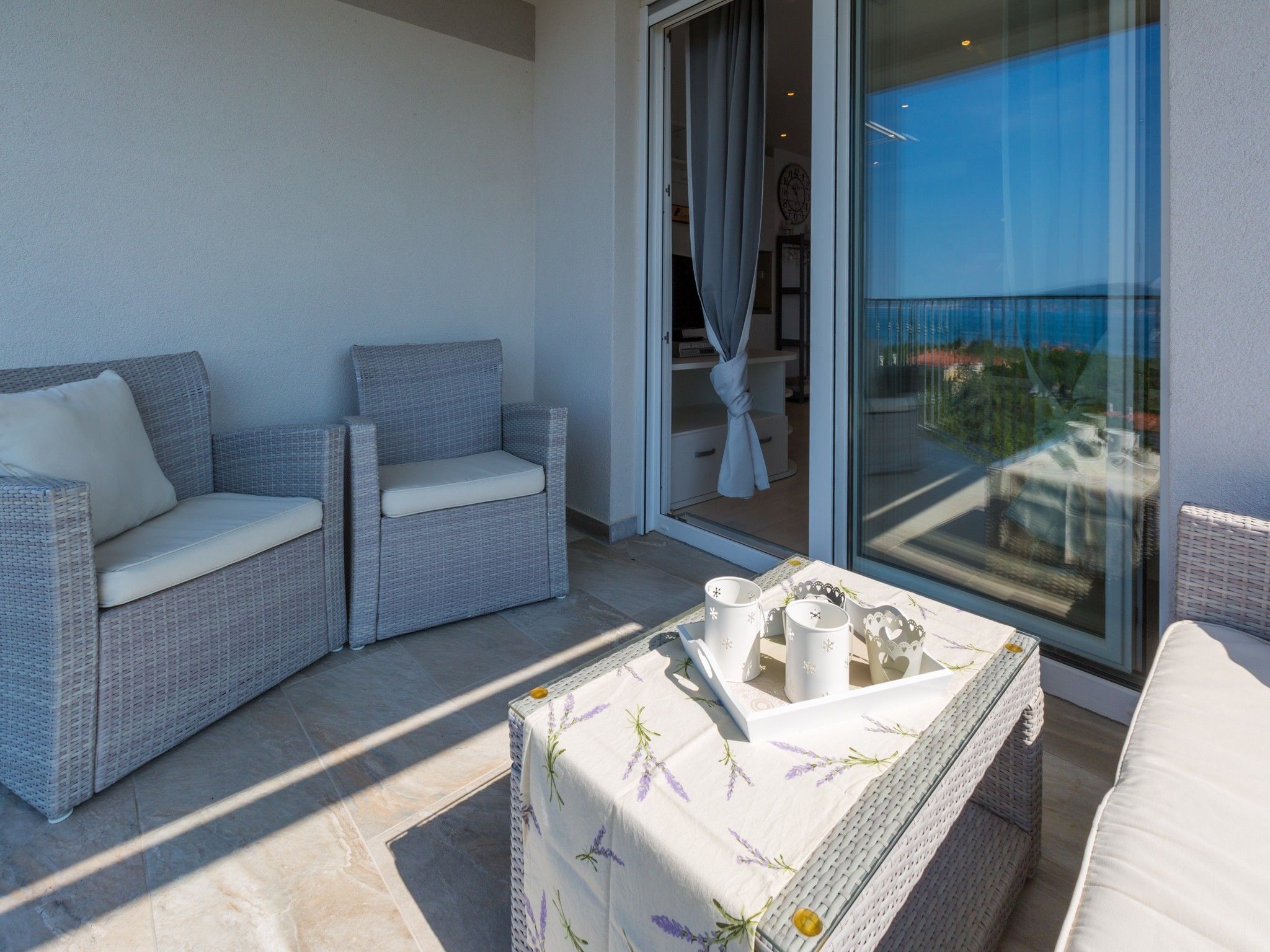 Apartments LAVARIN 62806-A1
