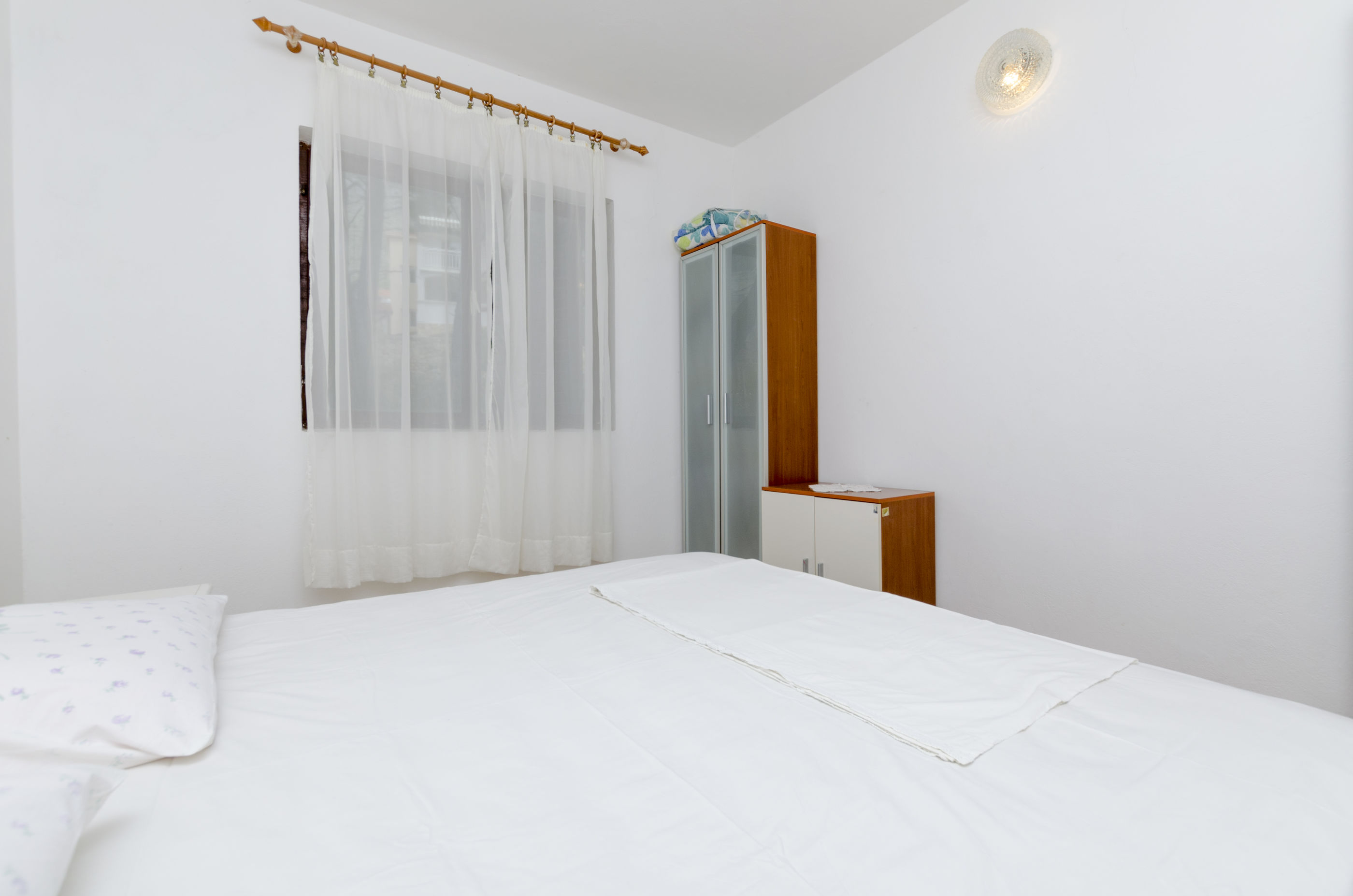 Apartments Tonin 18771-A2