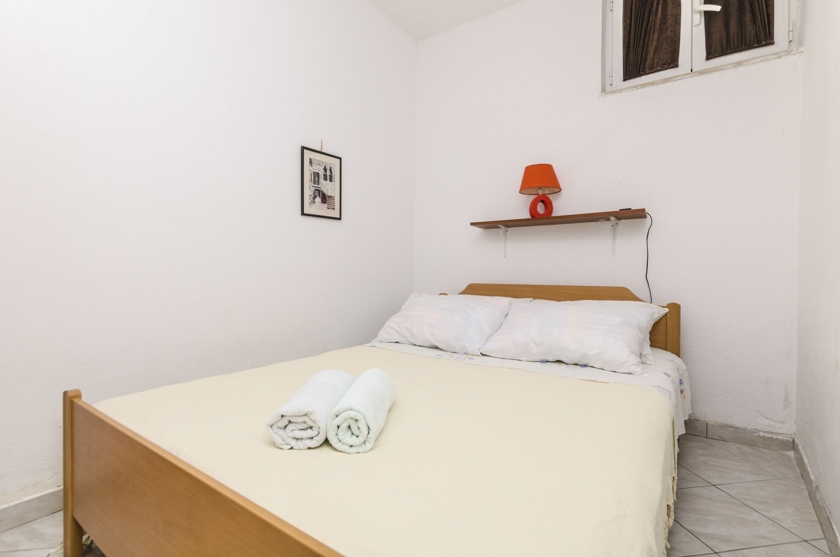 Apartments Helena 34021-A1