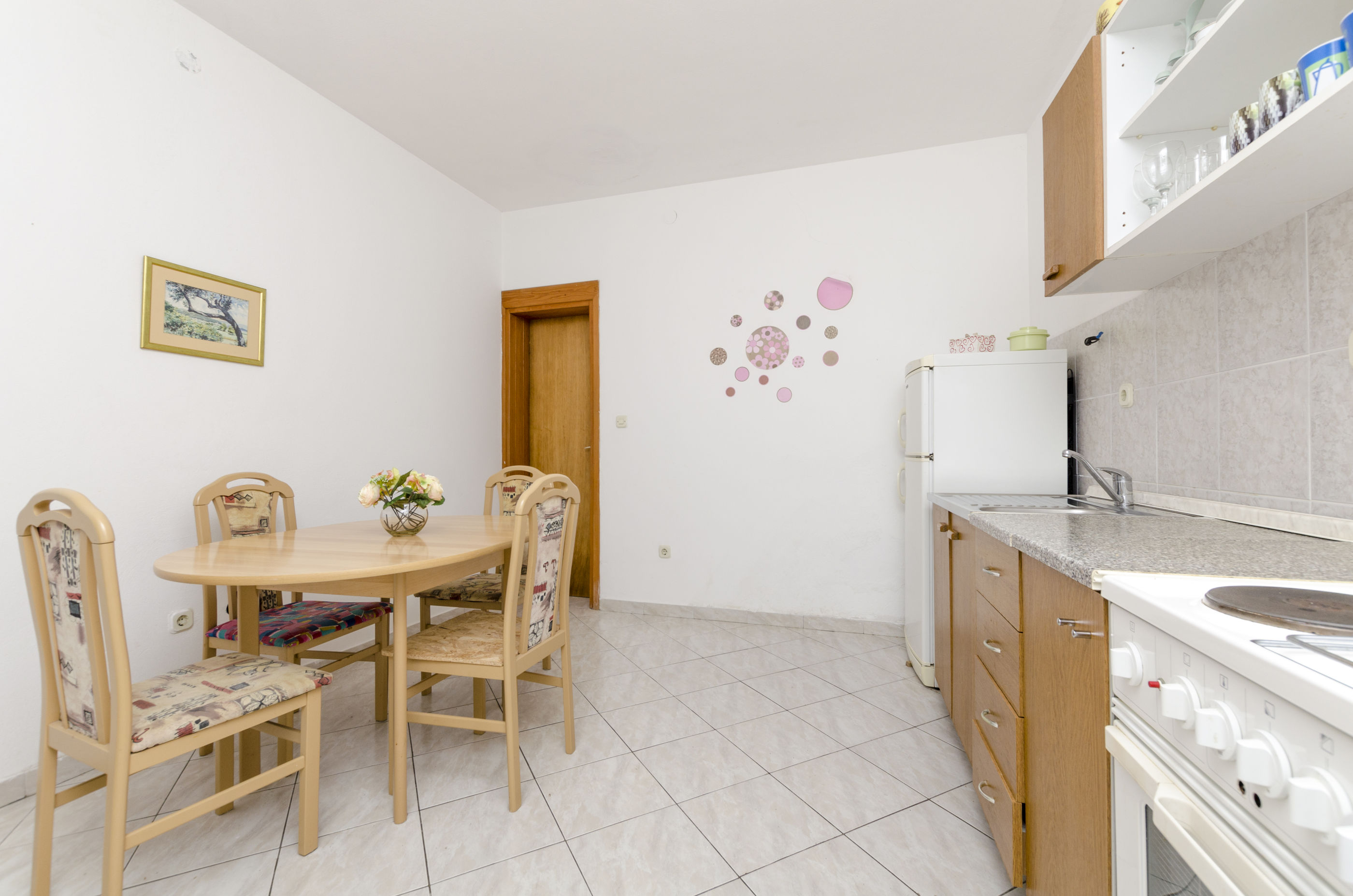 Apartments Helena 34021-A1