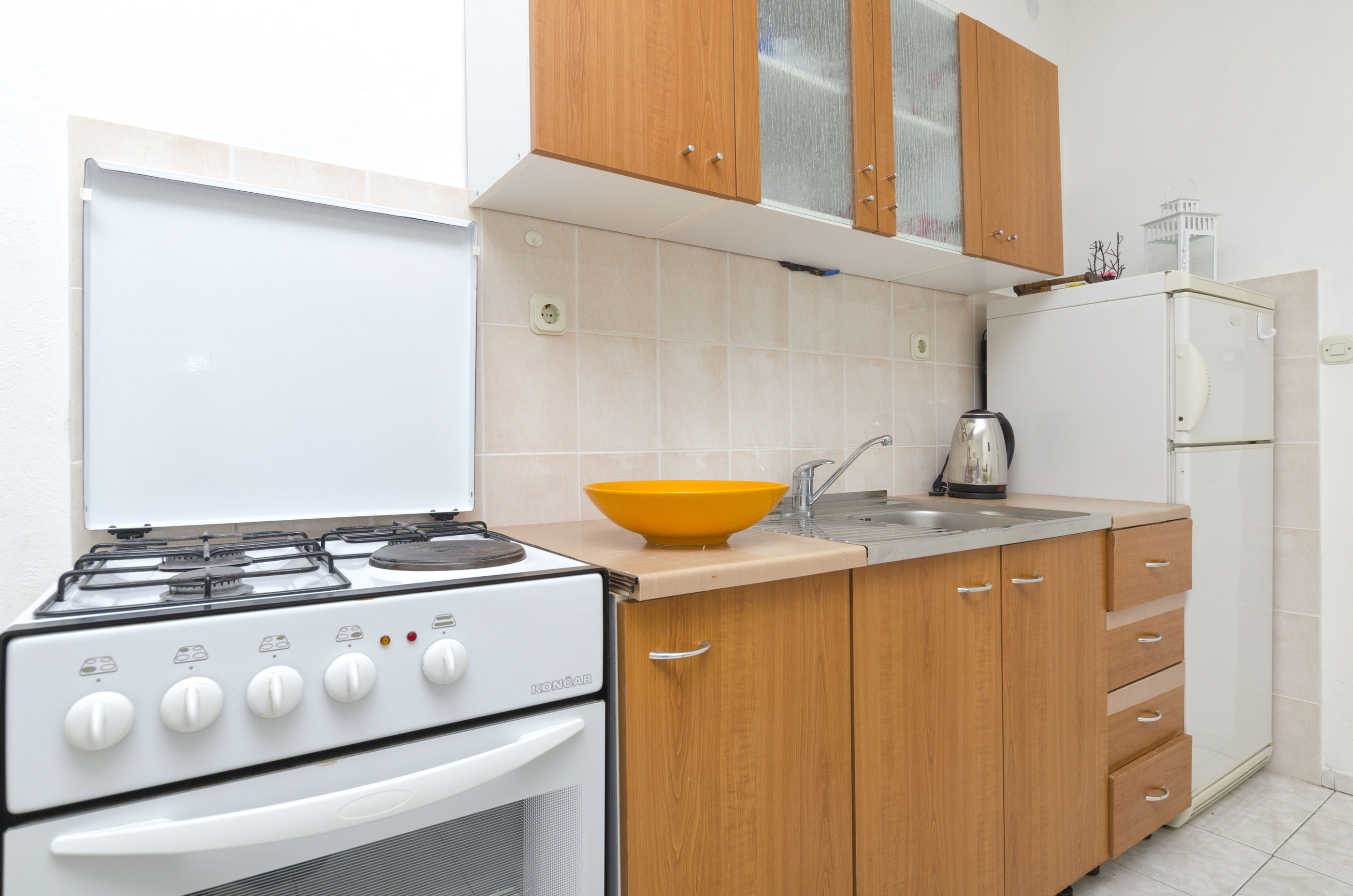 Apartments Helena 34021-A2