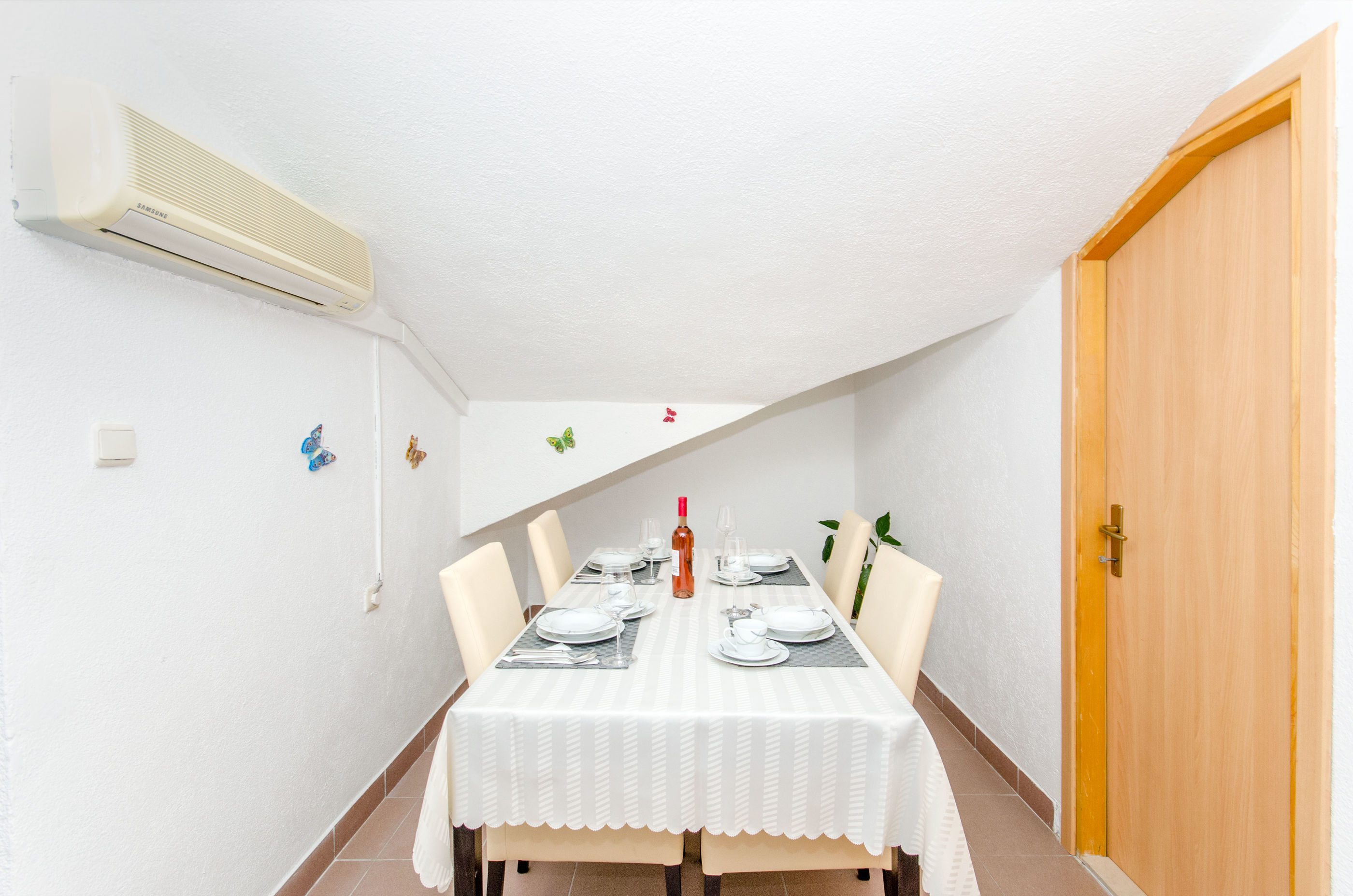 Apartments and Room Napoli 43631-A3