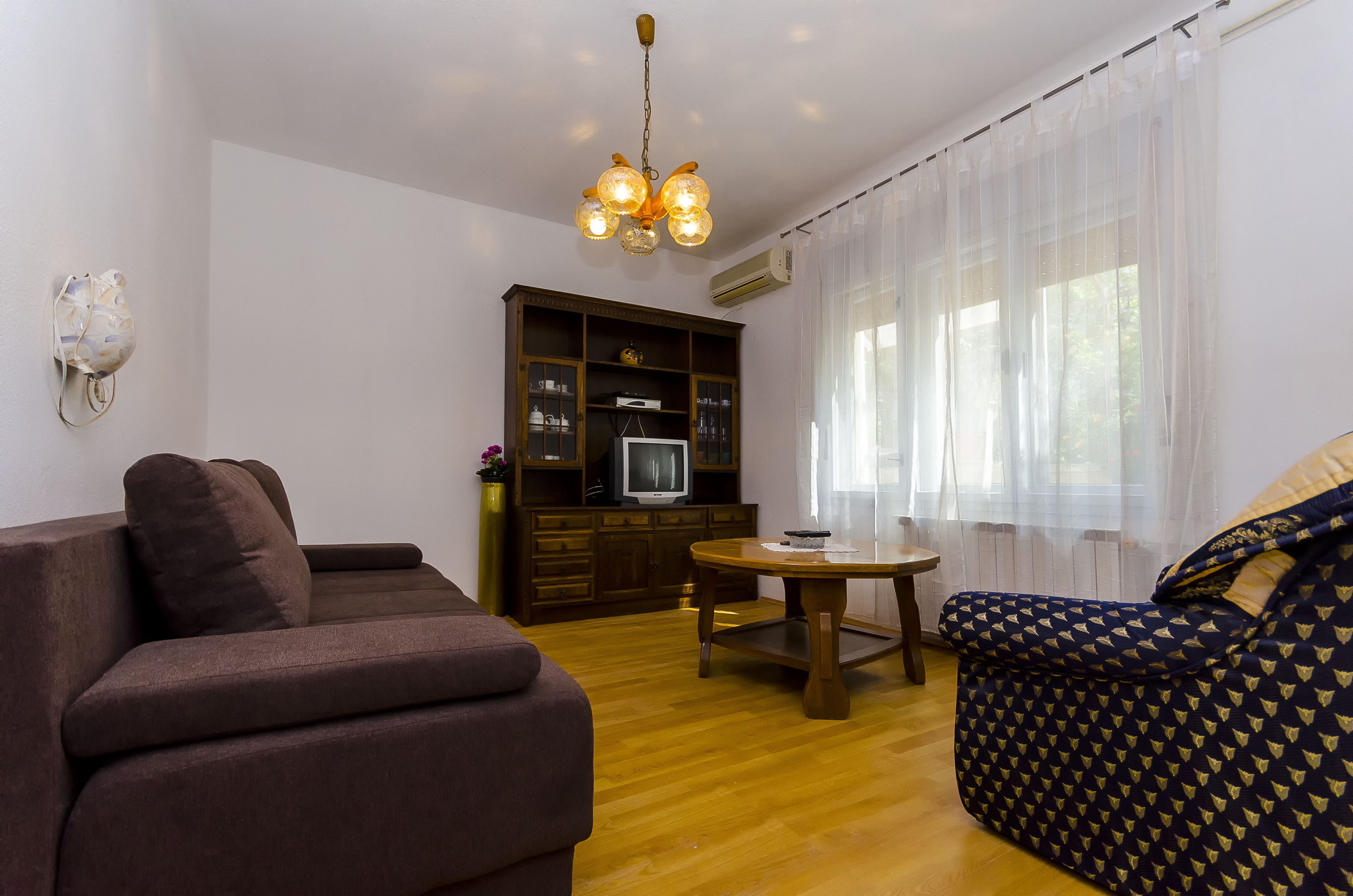 House Marija 40331-K1