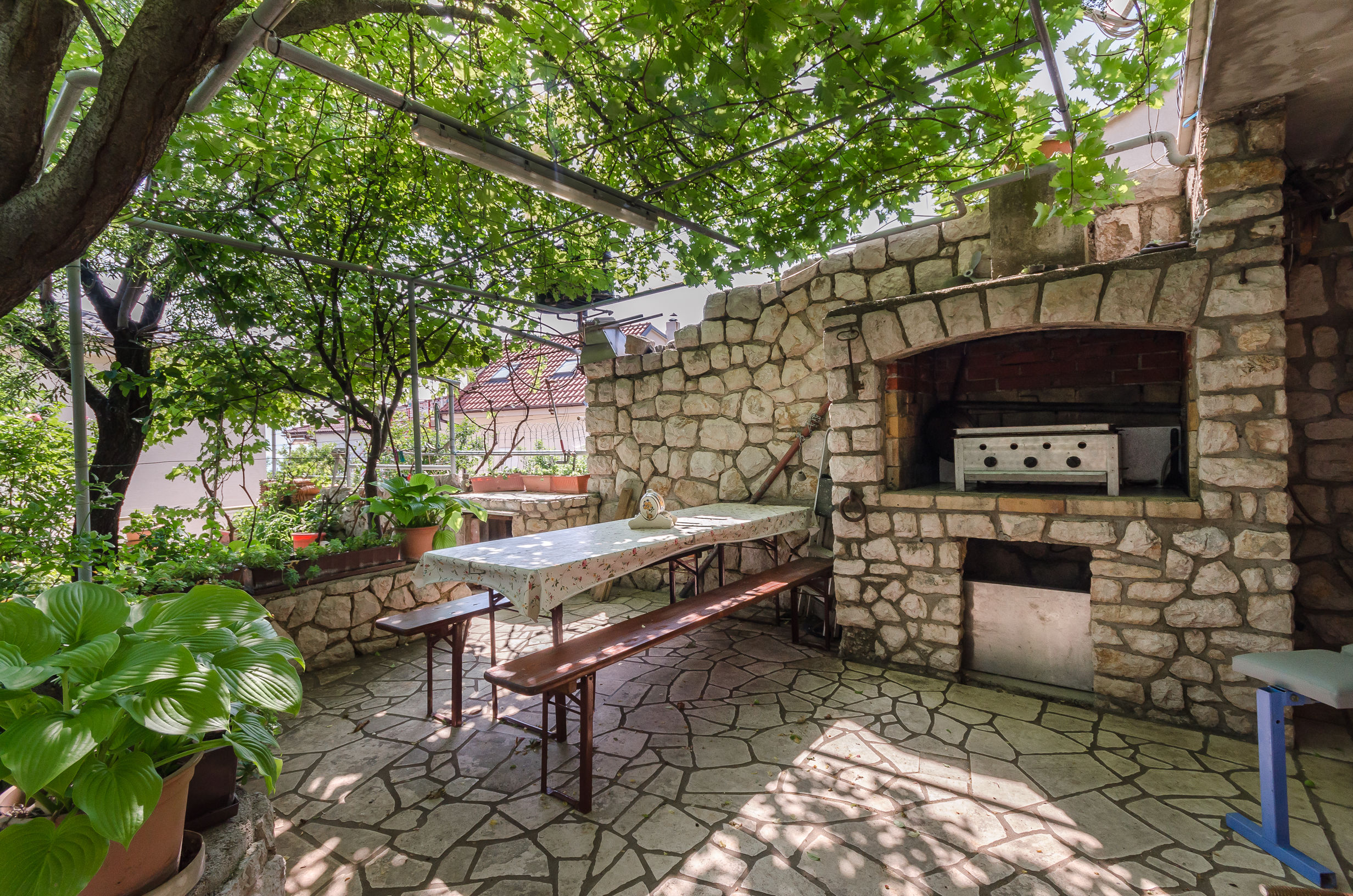 Apartments and Room Drazen 86521-A3