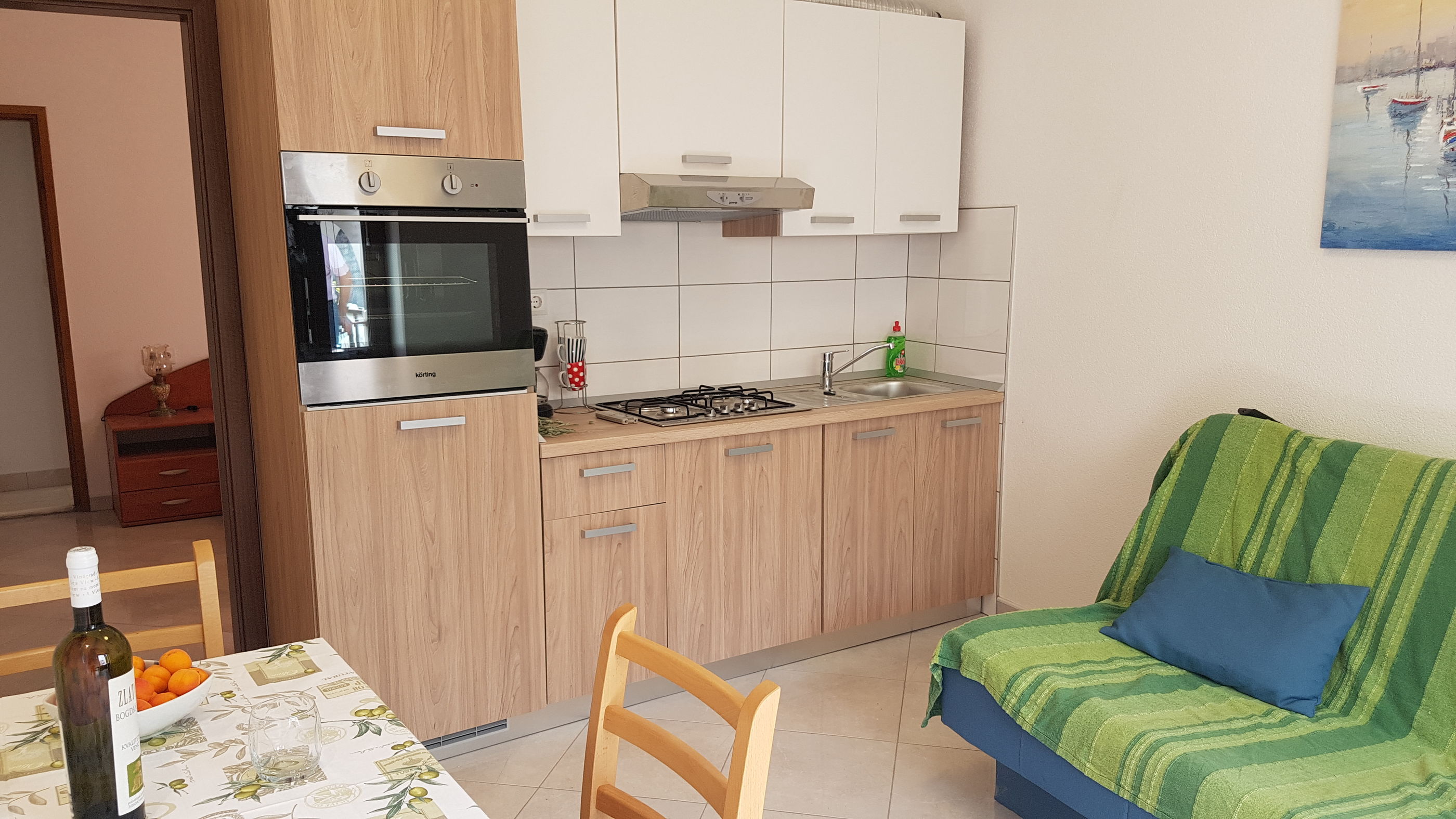 Apartments Jerko 16741-A2
