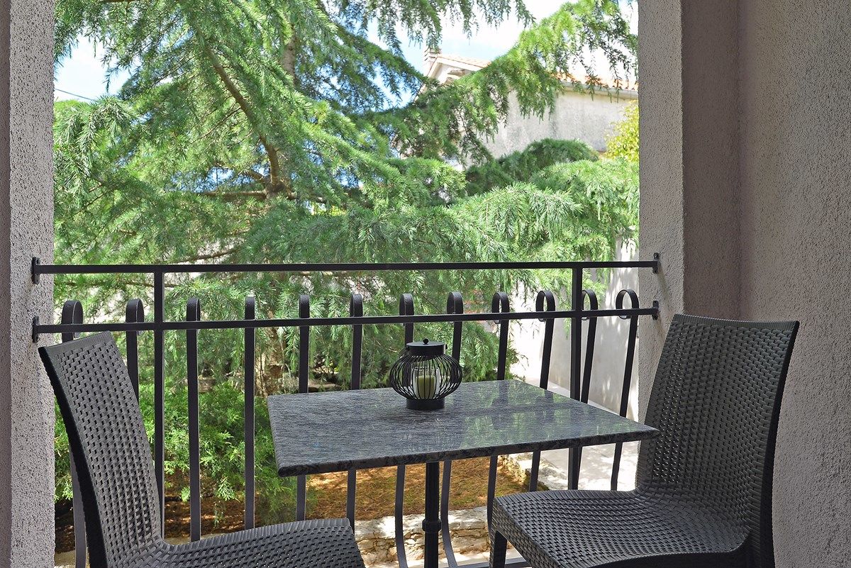 Villa Paola 73928-K1