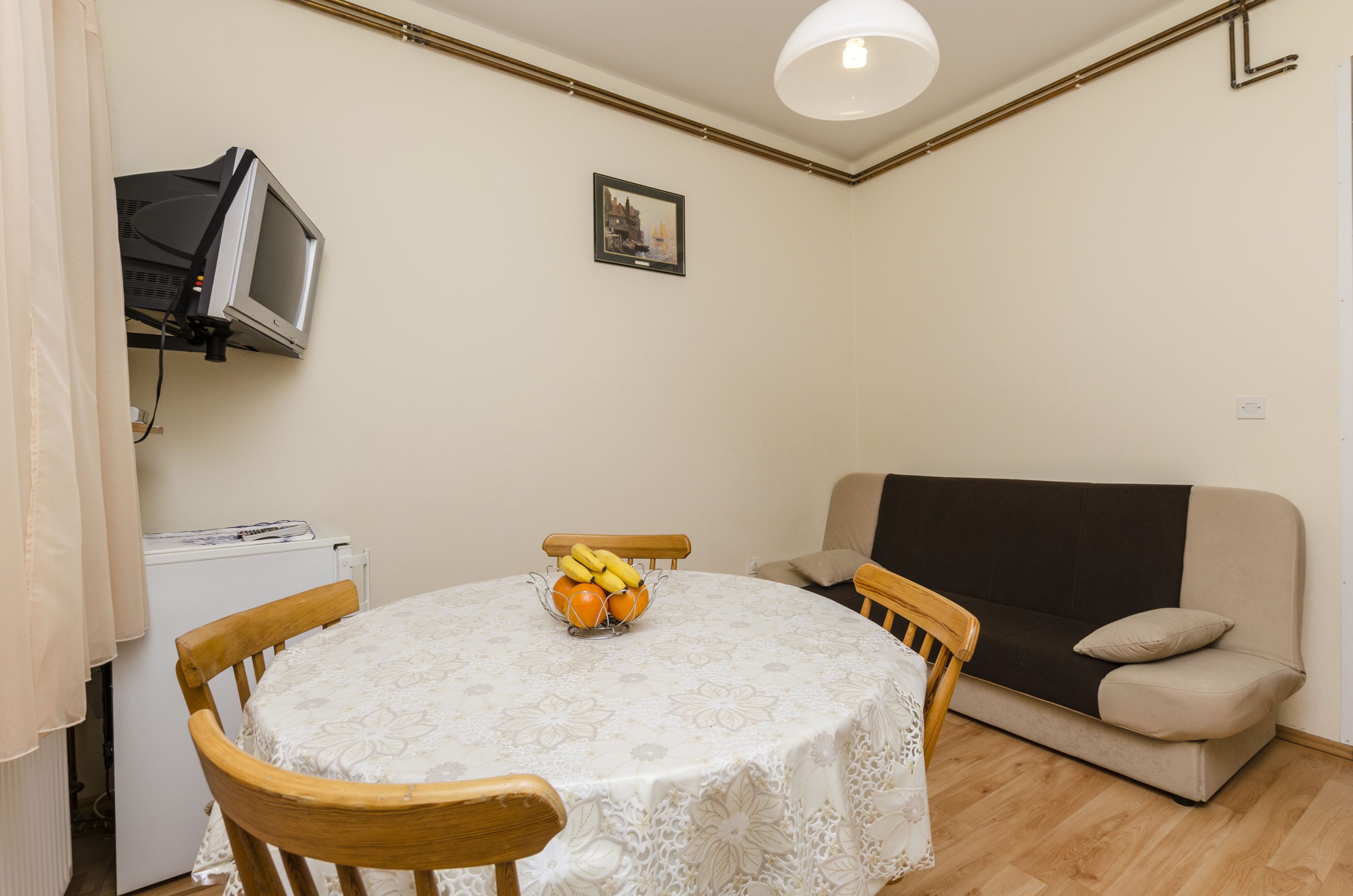 Apartments and Room Janja 50381-A3