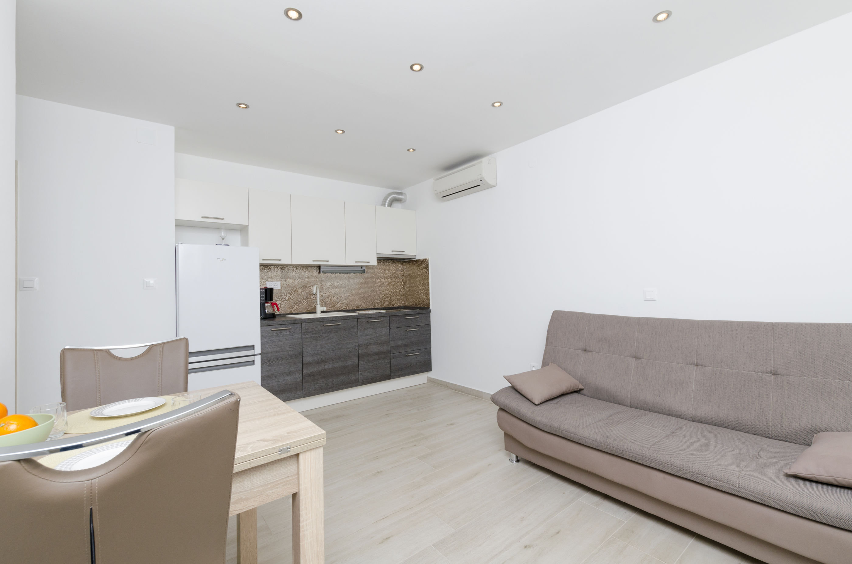 Apartments Danica 41345-A2