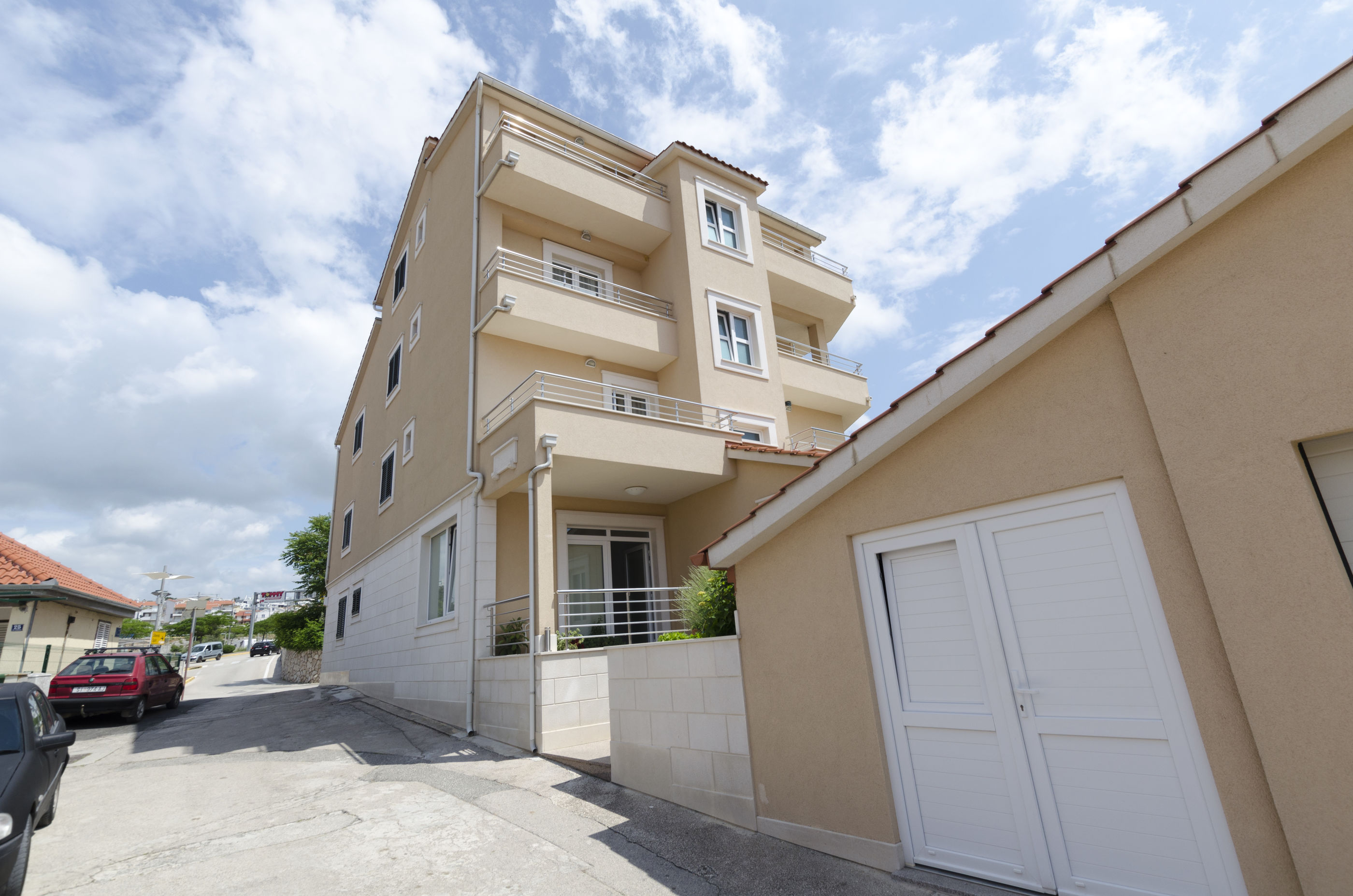 Apartments Danica 41345-A1