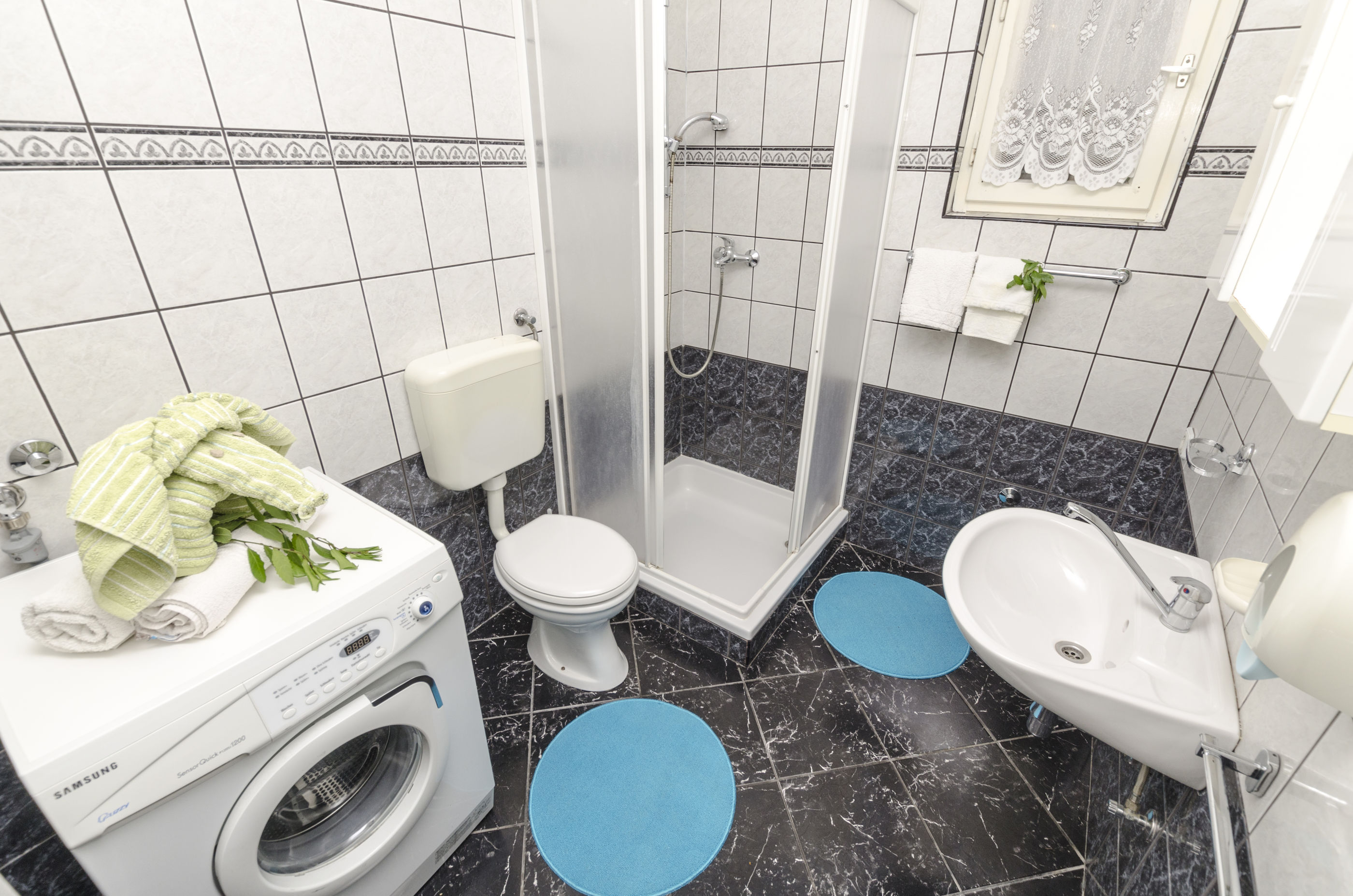 Apartments Grozdana 52461-A2