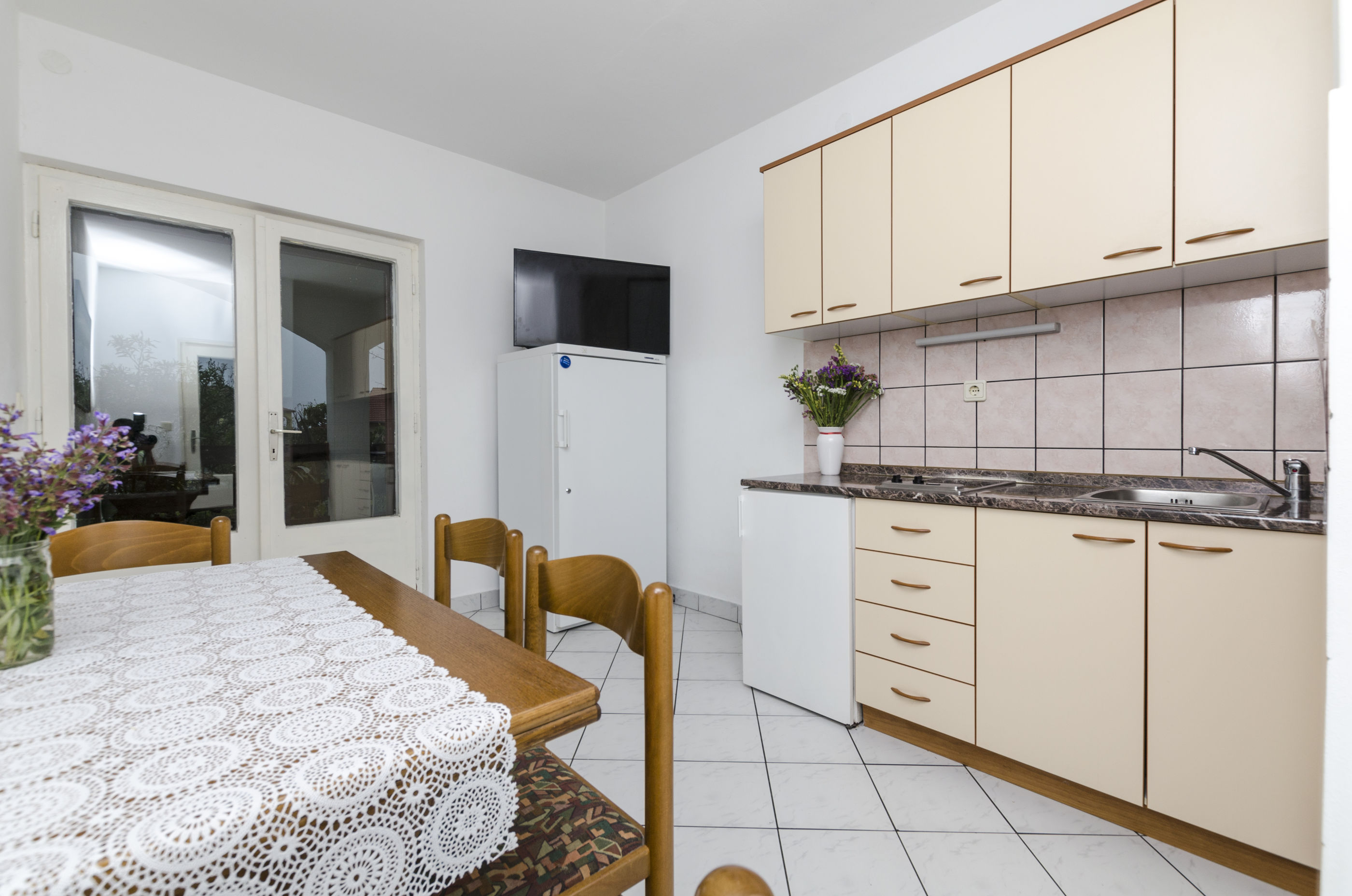 Apartments Grozdana 52461-A2