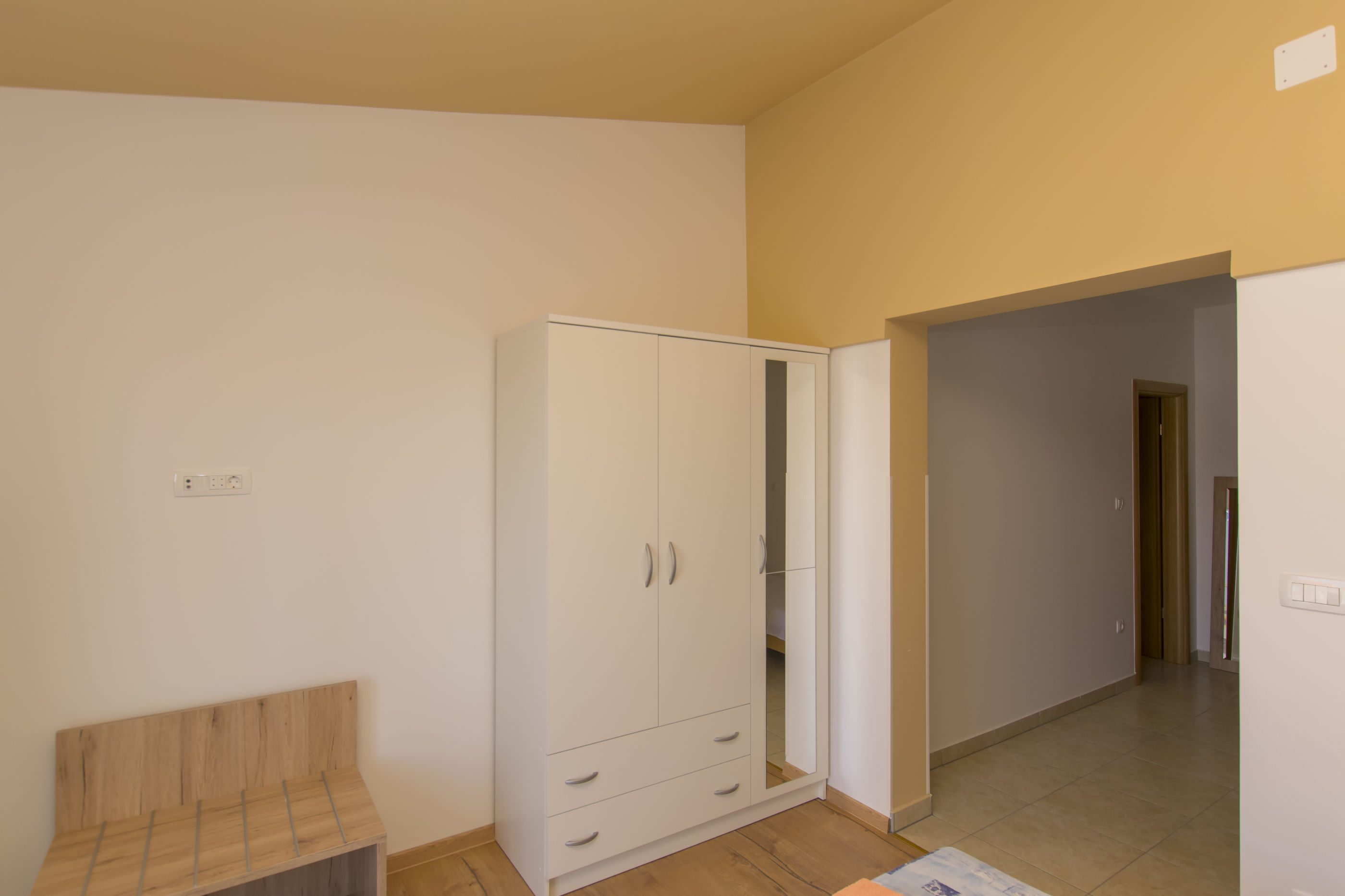Apartments and Room Central Position 53491-A1