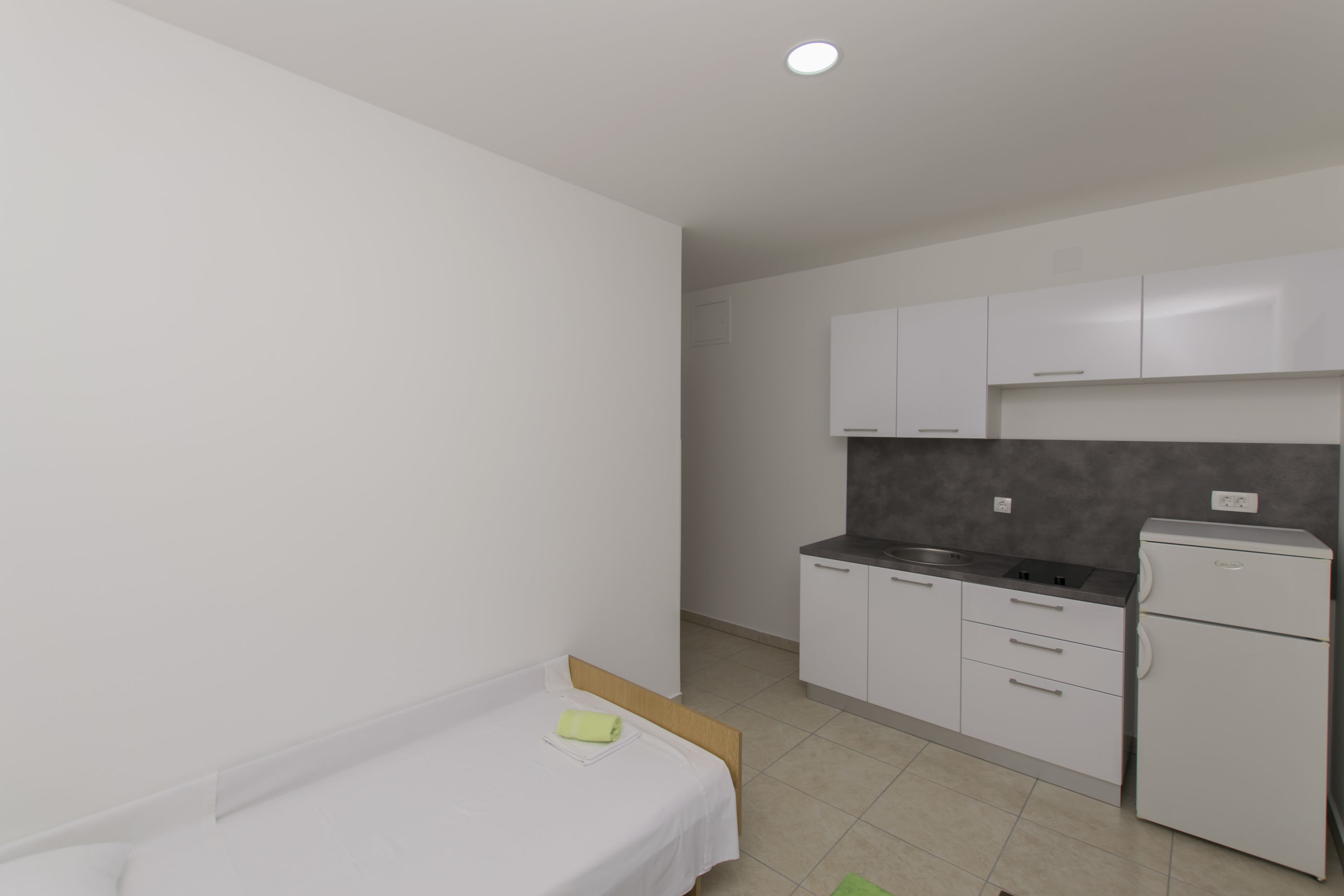 Apartments and Room Central Position 53491-A3
