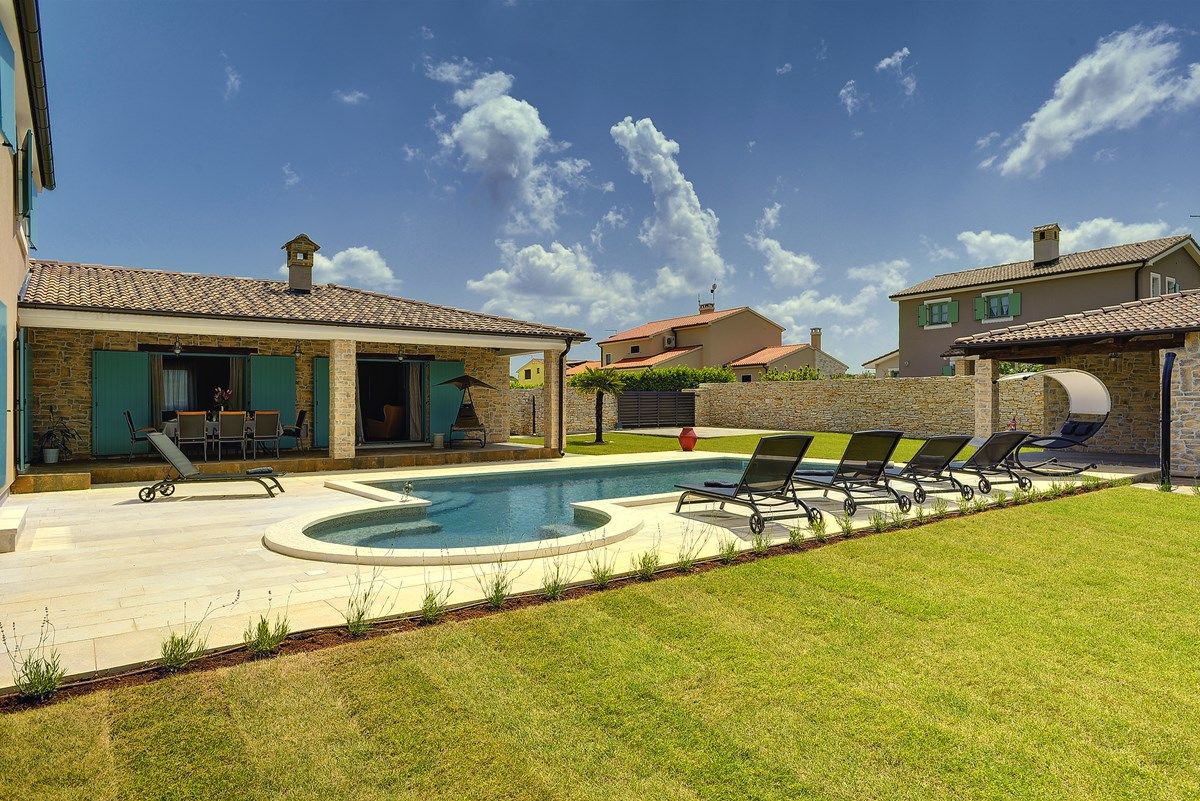 Villa Desire 73934-K1