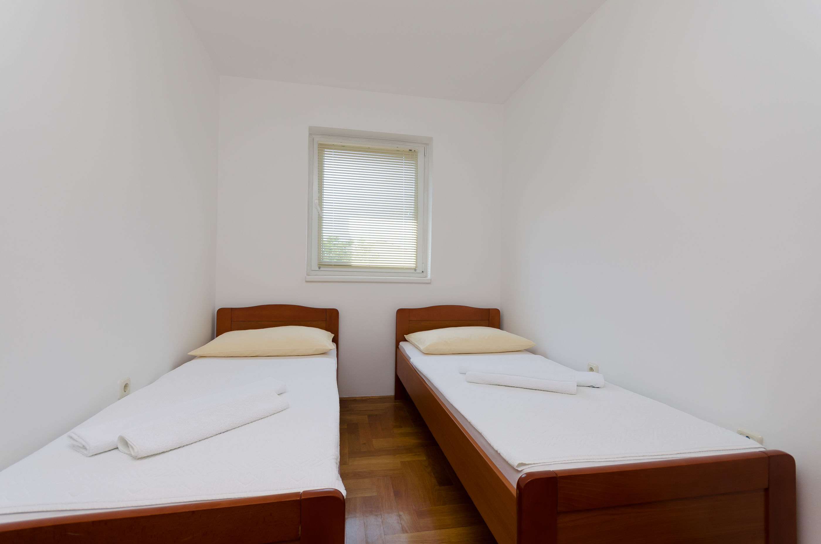 Apartments Dunja 86511-A4