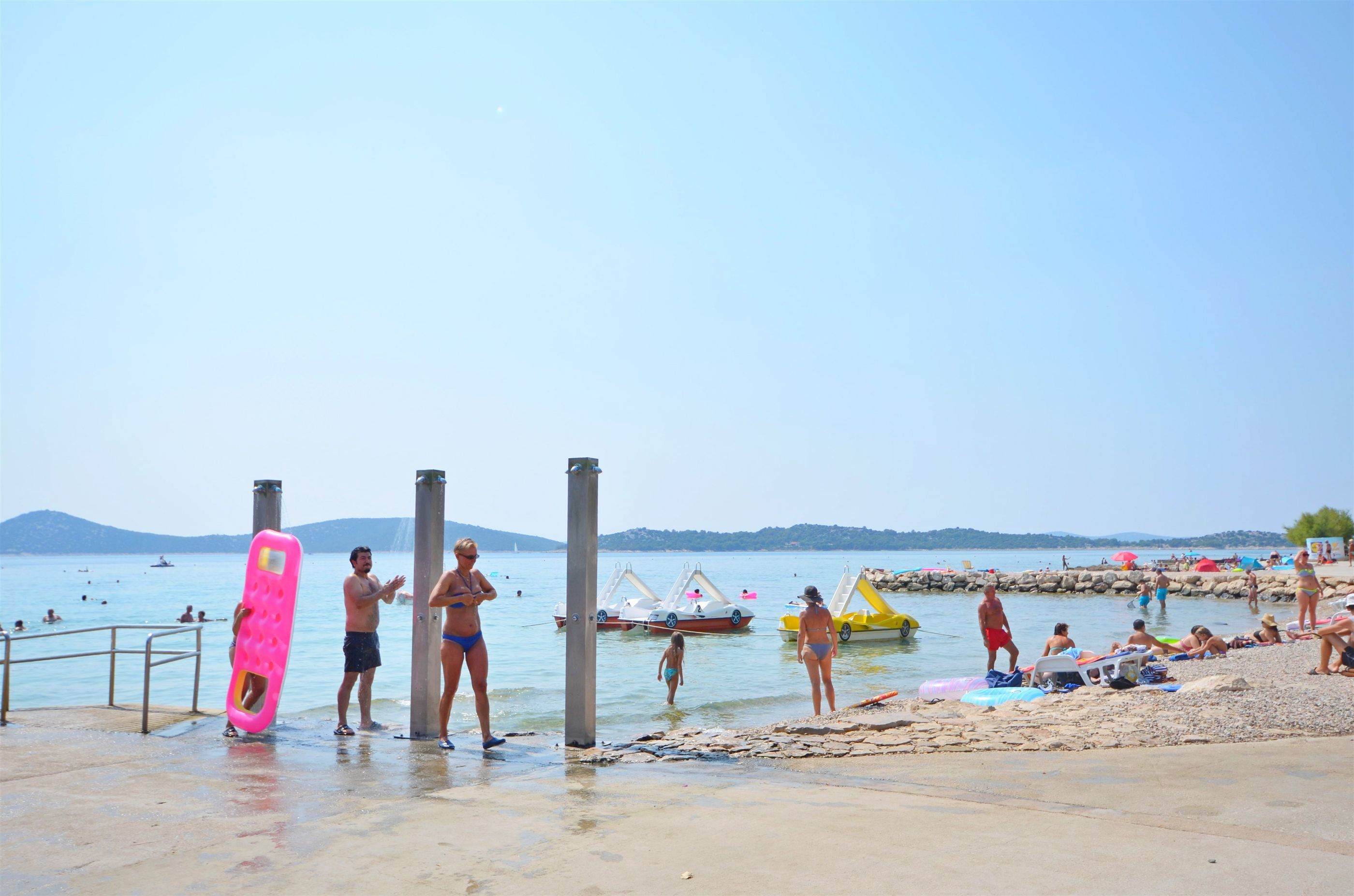 Apartments and Rooms On the Beach 10711-A2