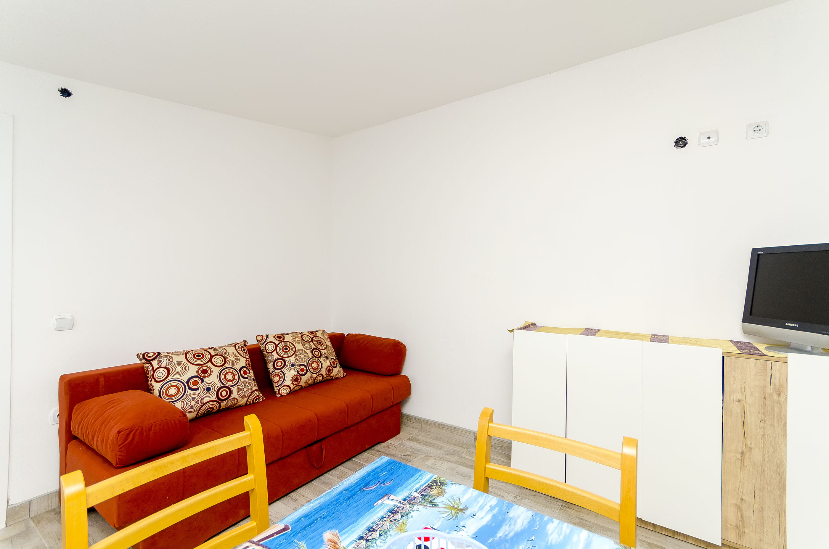 Apartments Mirko i Anda 38051-A1