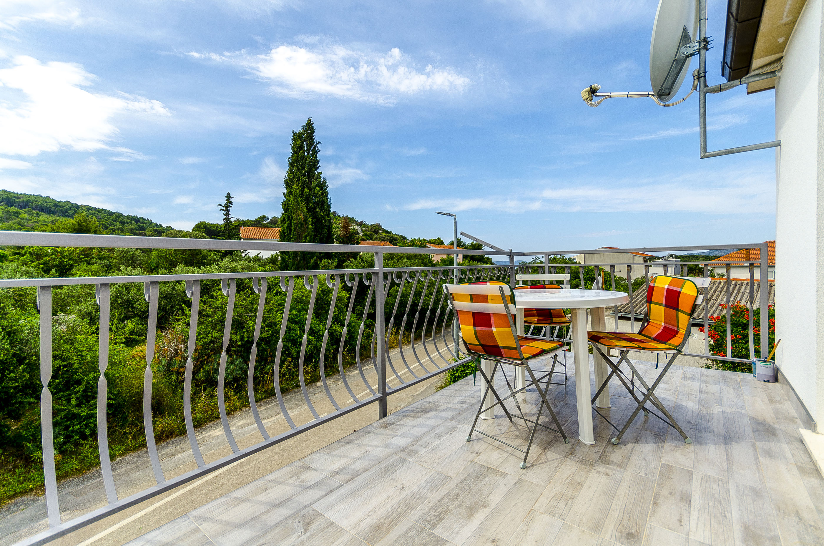 Apartments Mirko i Anda 38051-A1