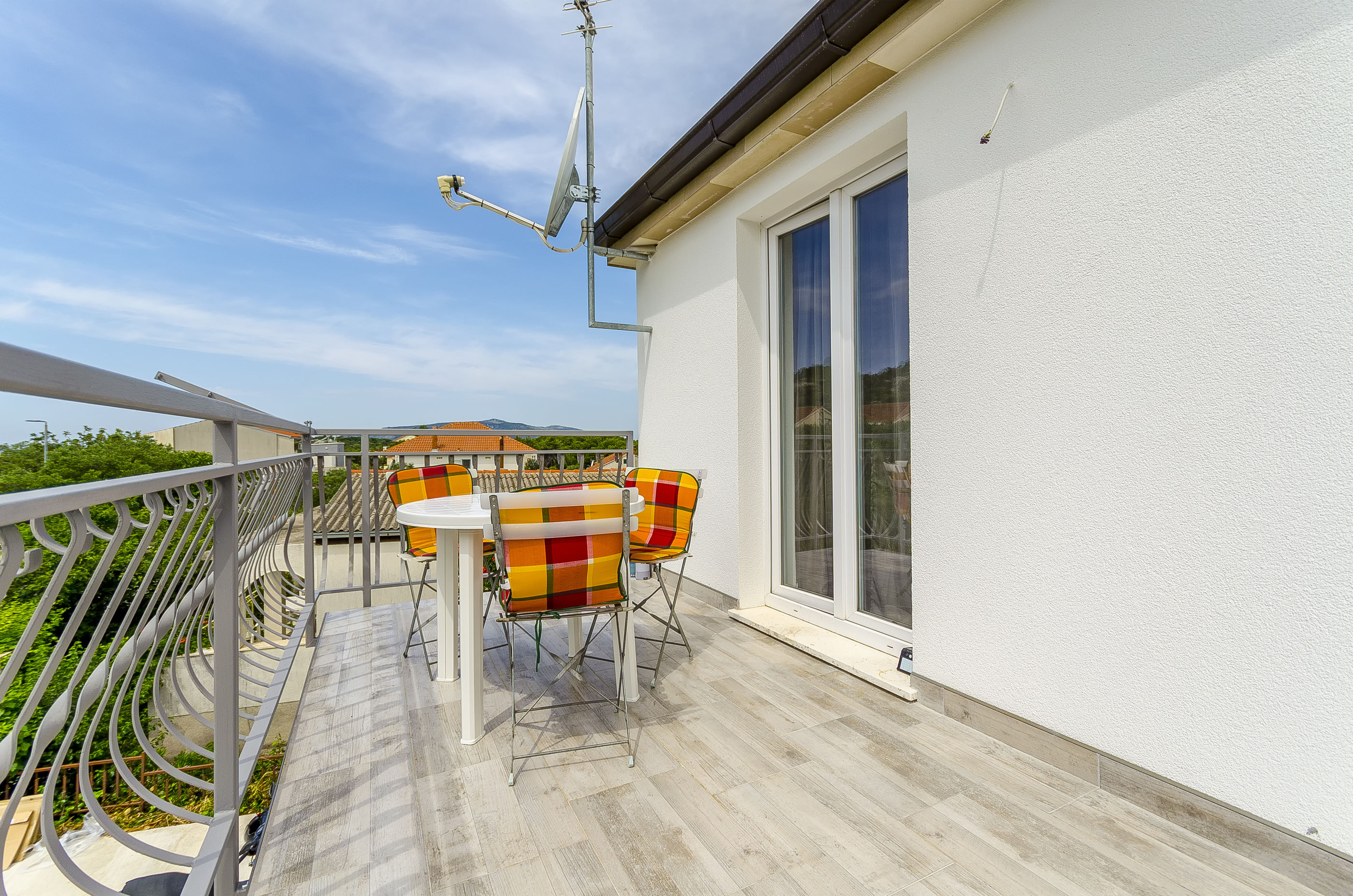 Apartments Mirko i Anda 38051-A1