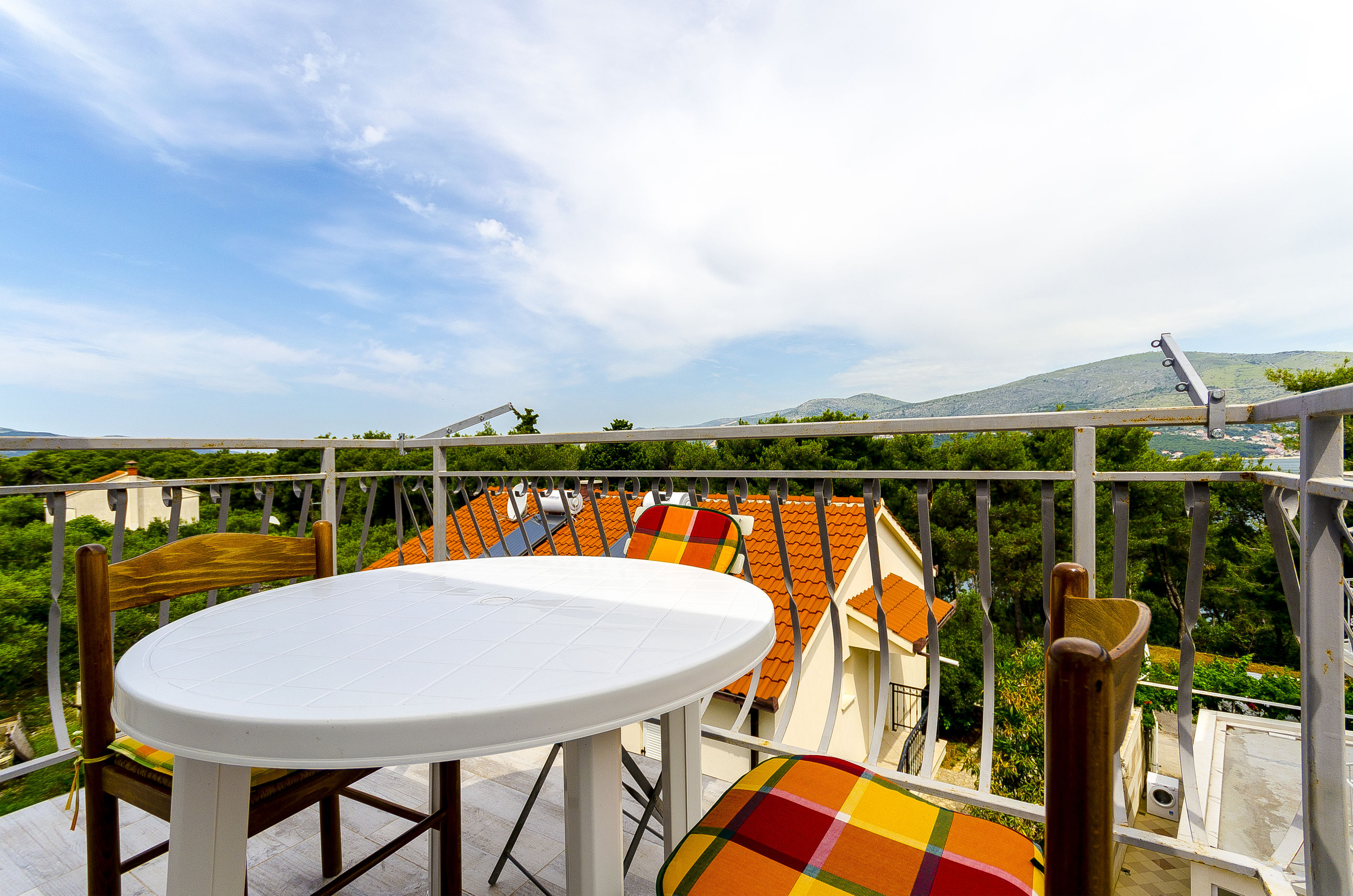 Apartments Mirko i Anda 38051-A2