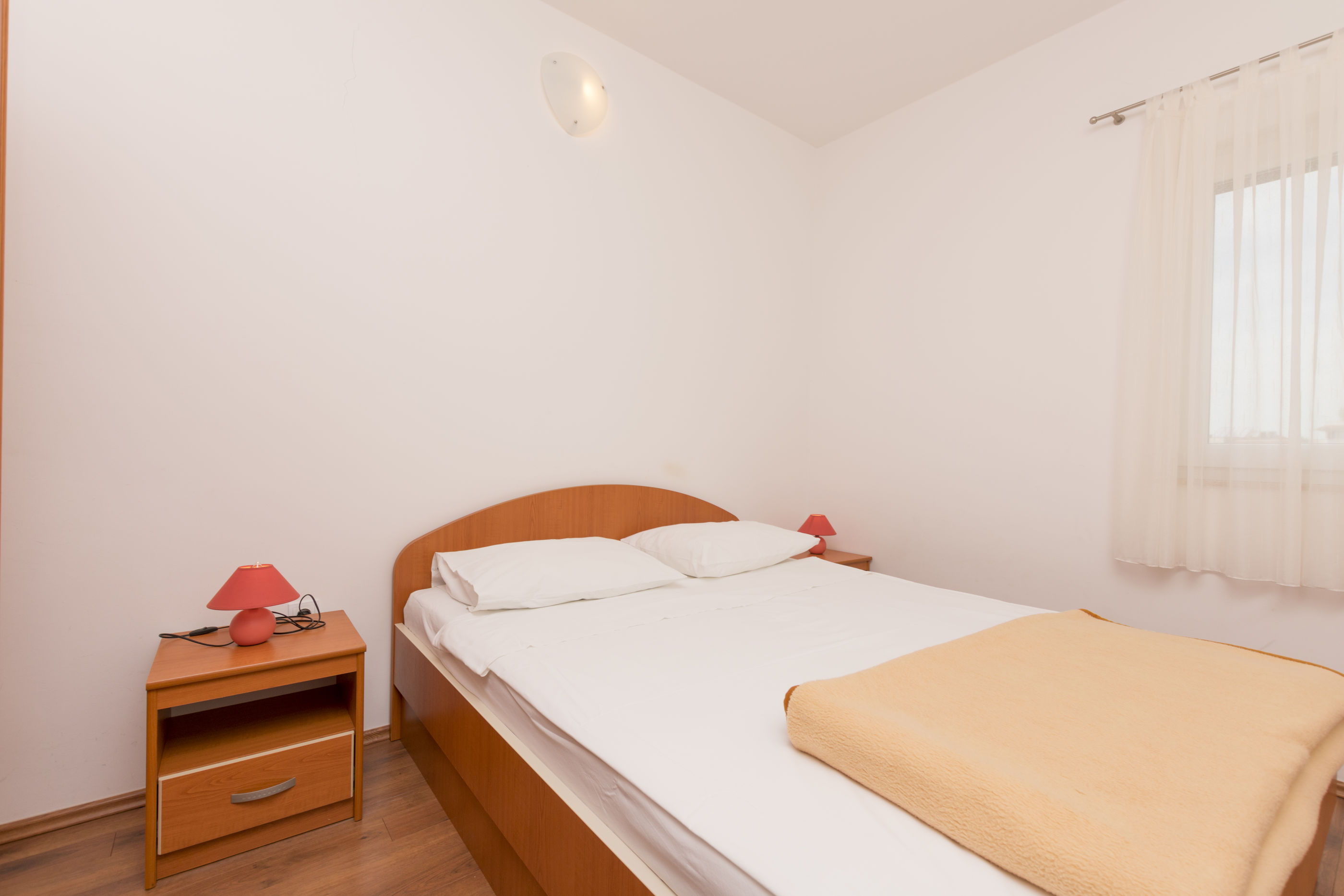 Apartments Frane 41316-A2