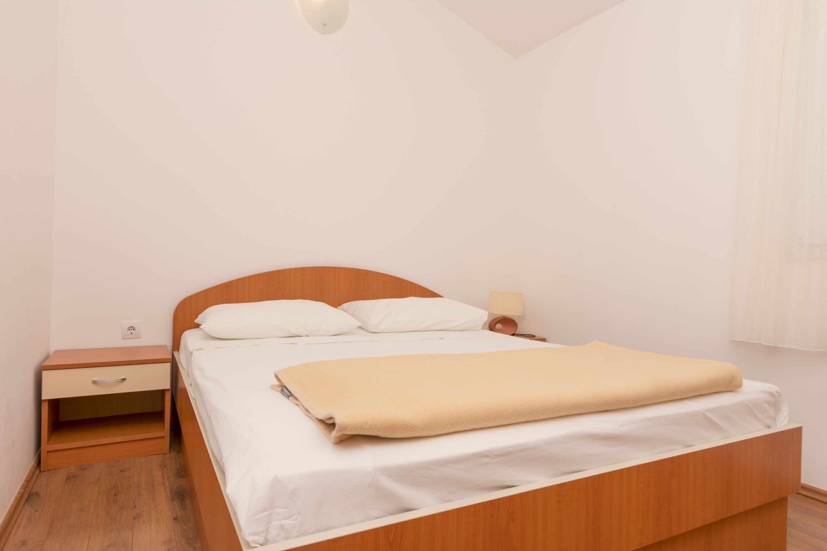 Apartments Frane 41316-A2