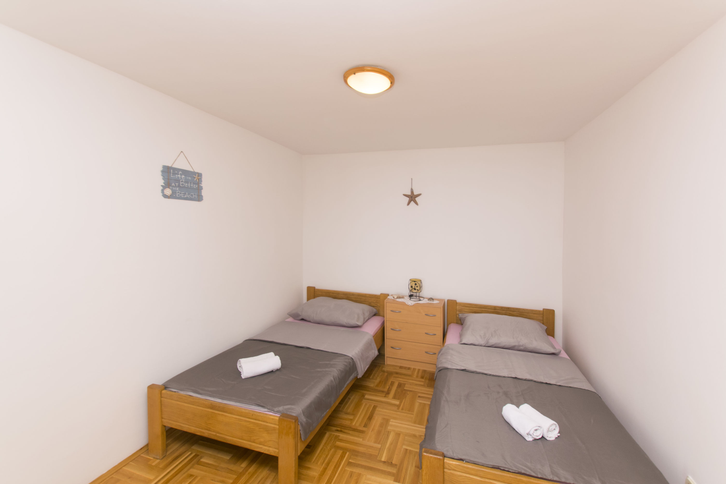 House Iva 55932-K1