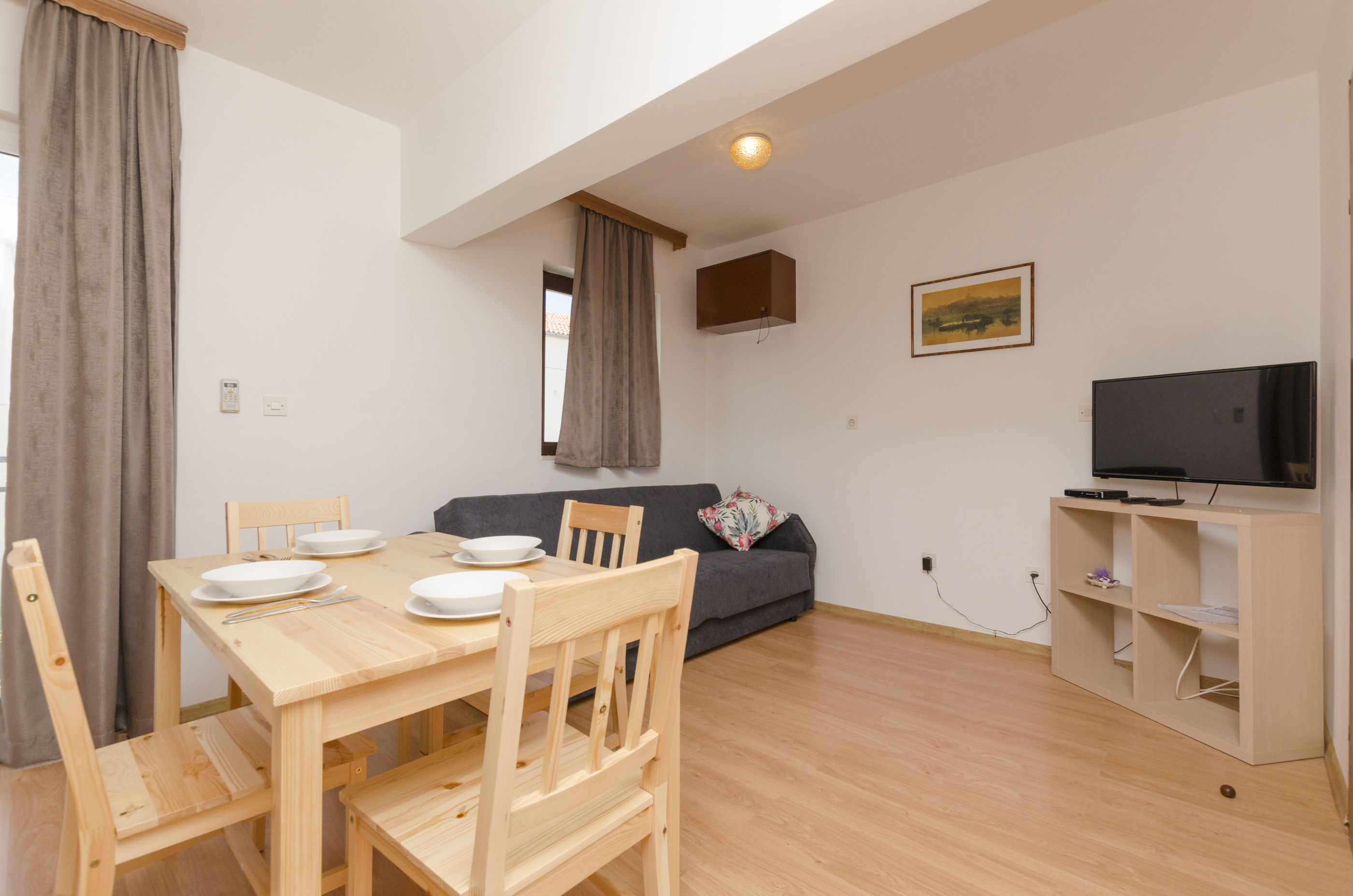 Apartments Svetin 15341-A1