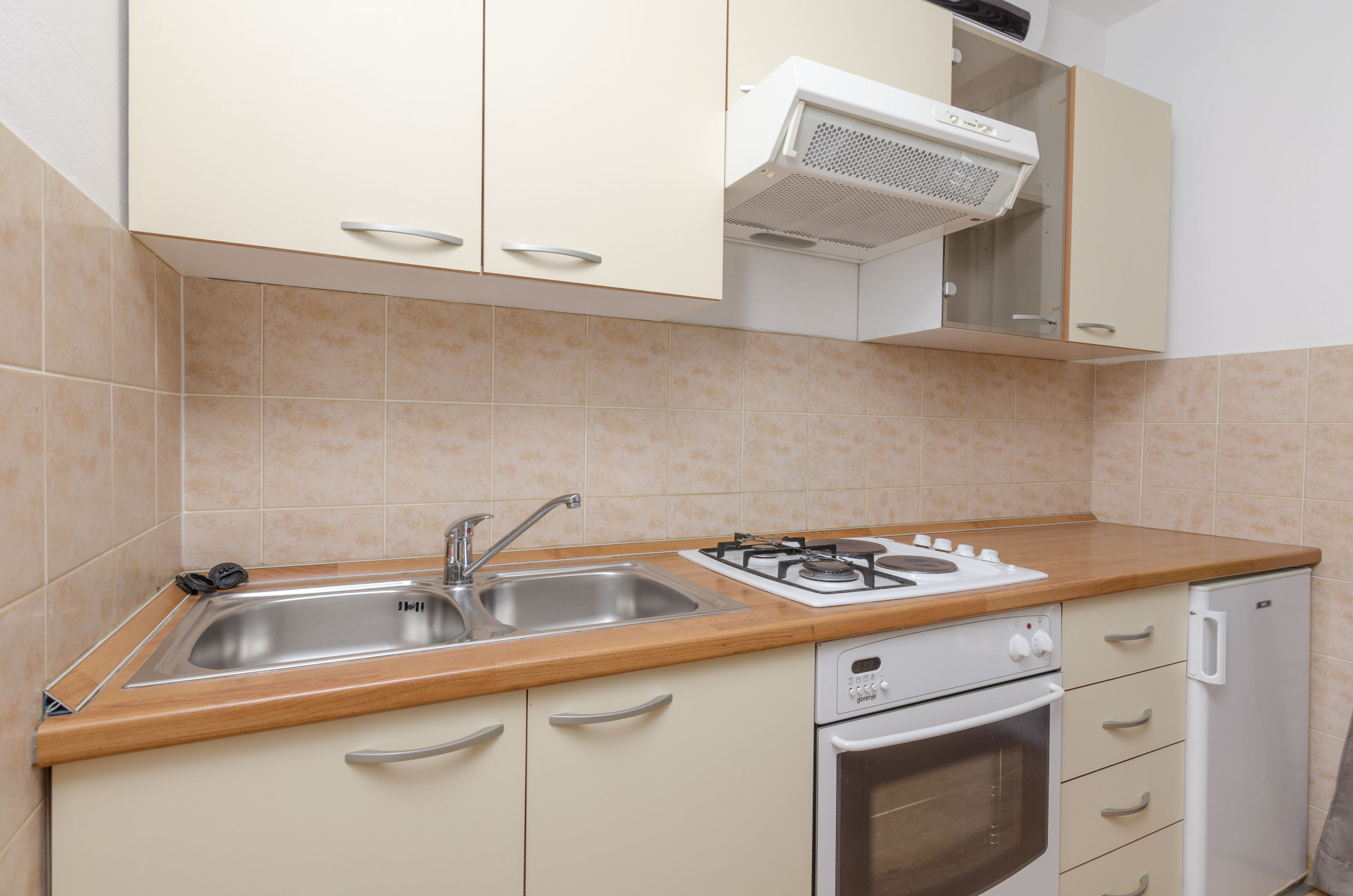 Apartments Svetin 15341-A1