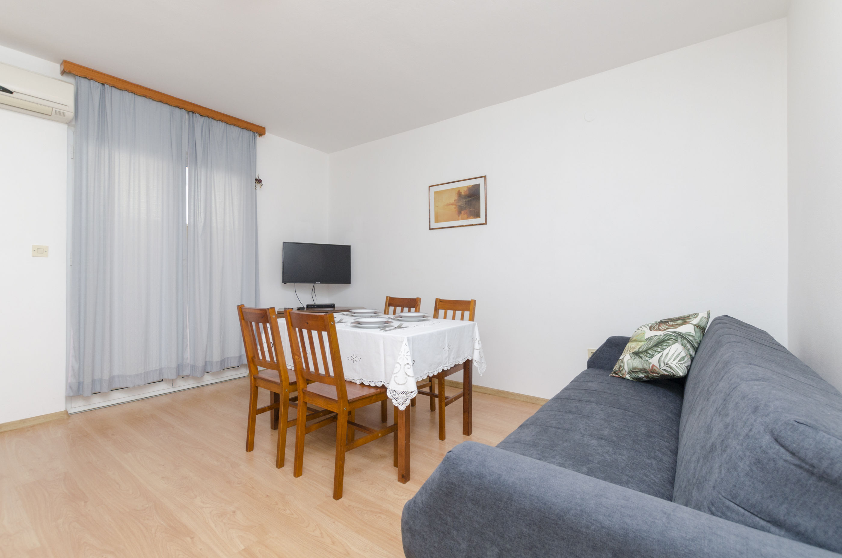 Apartments Svetin 15341-A2