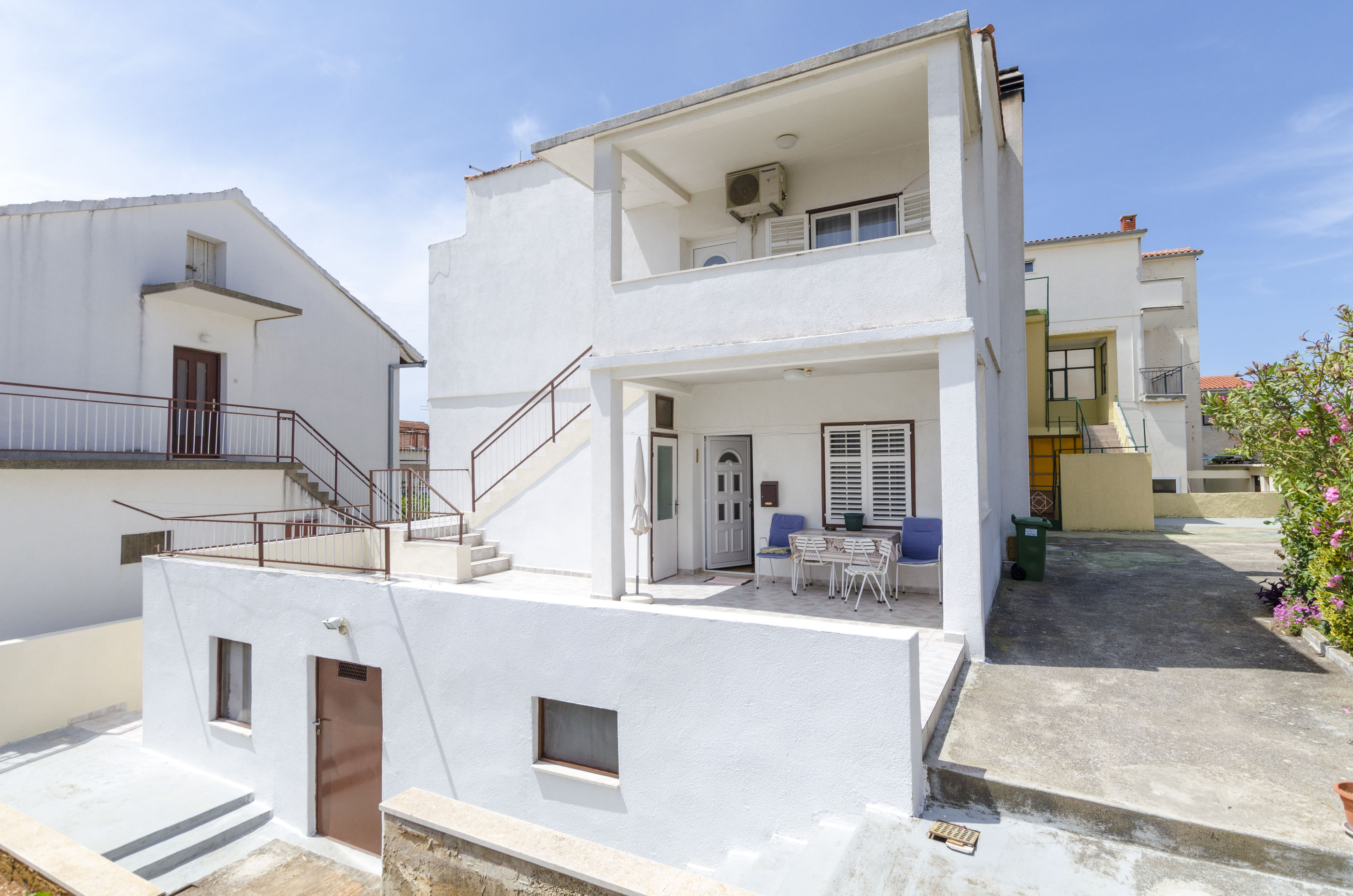 Apartments Visnja 41542-A1