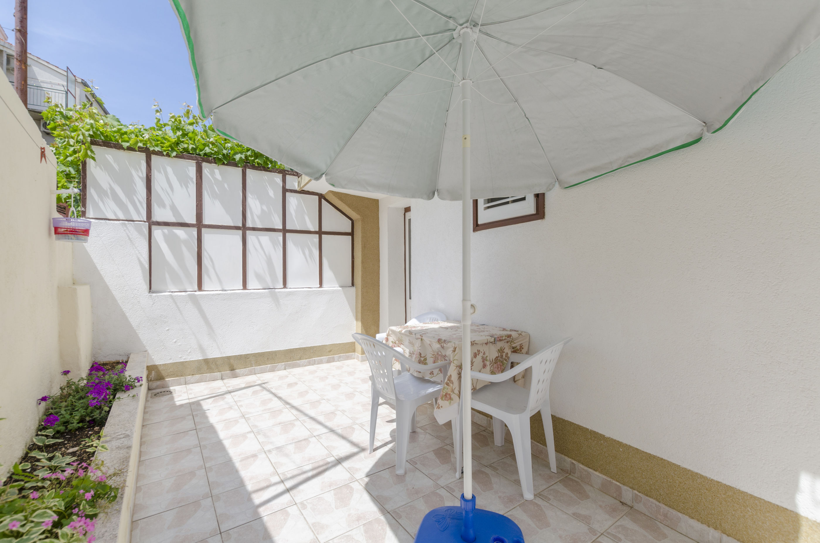 Apartments Visnja 41542-A1