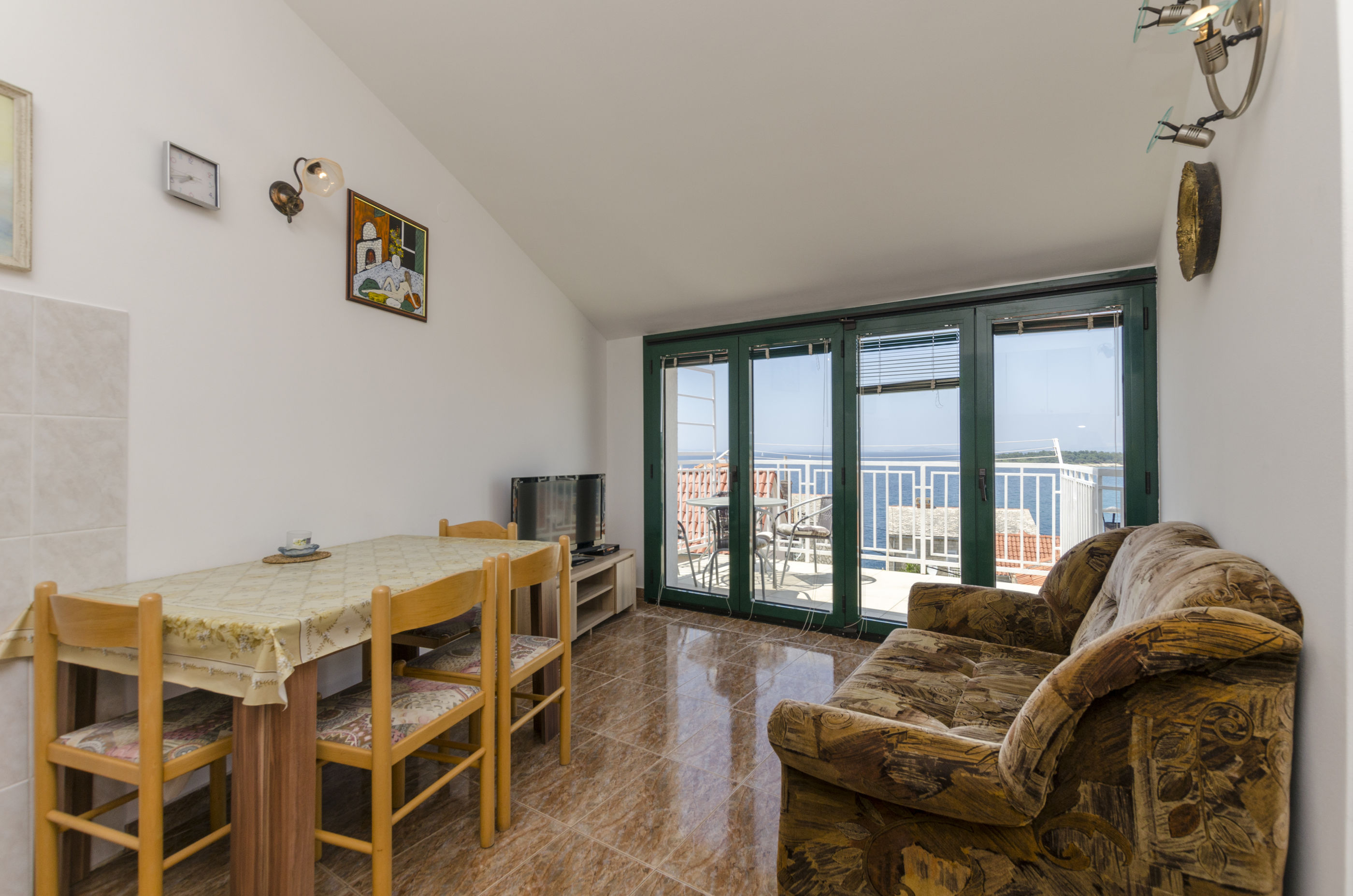 Apartments Mirko 40967-A1