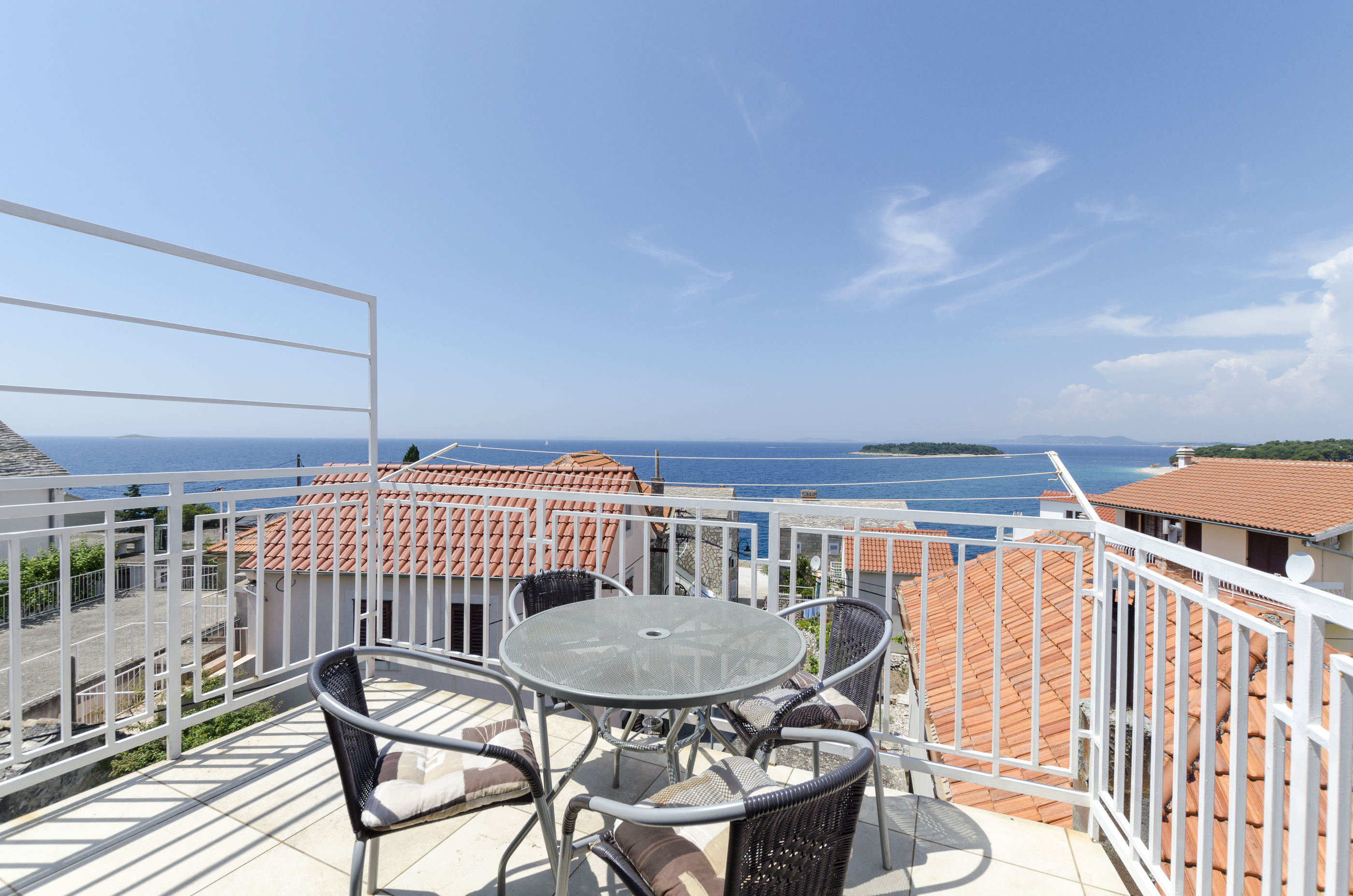 Apartments Mirko 40967-A1