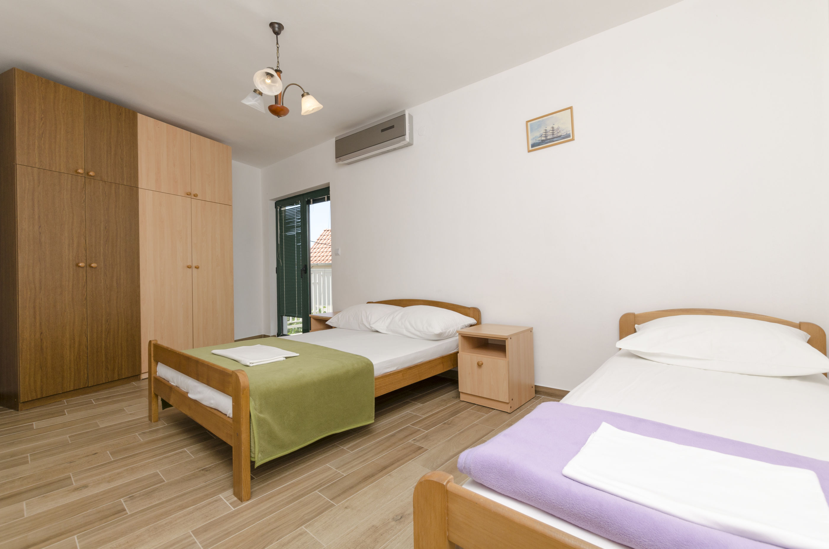 Apartments Mirko 40967-A2