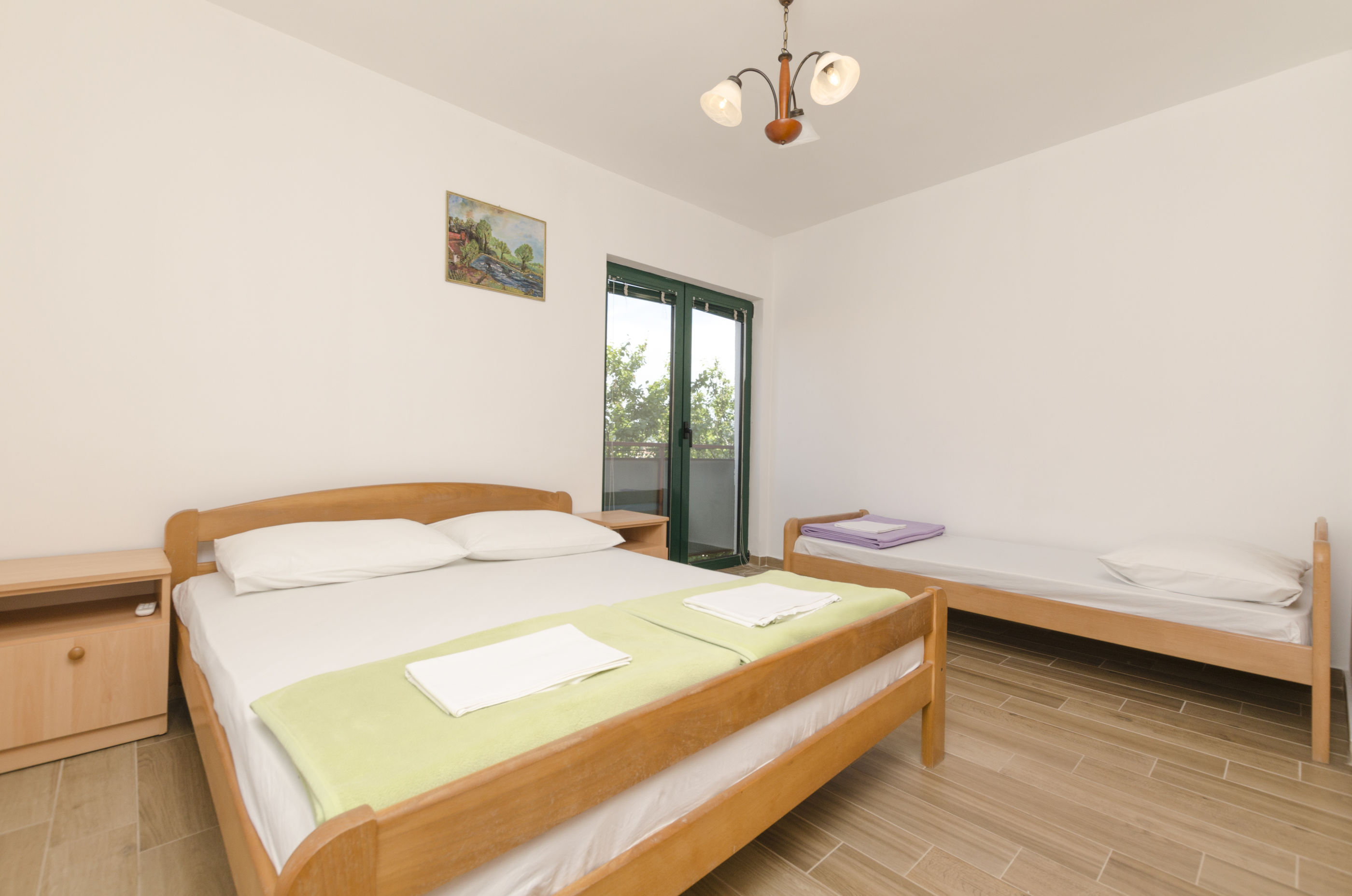 Apartments Mirko 40967-A2