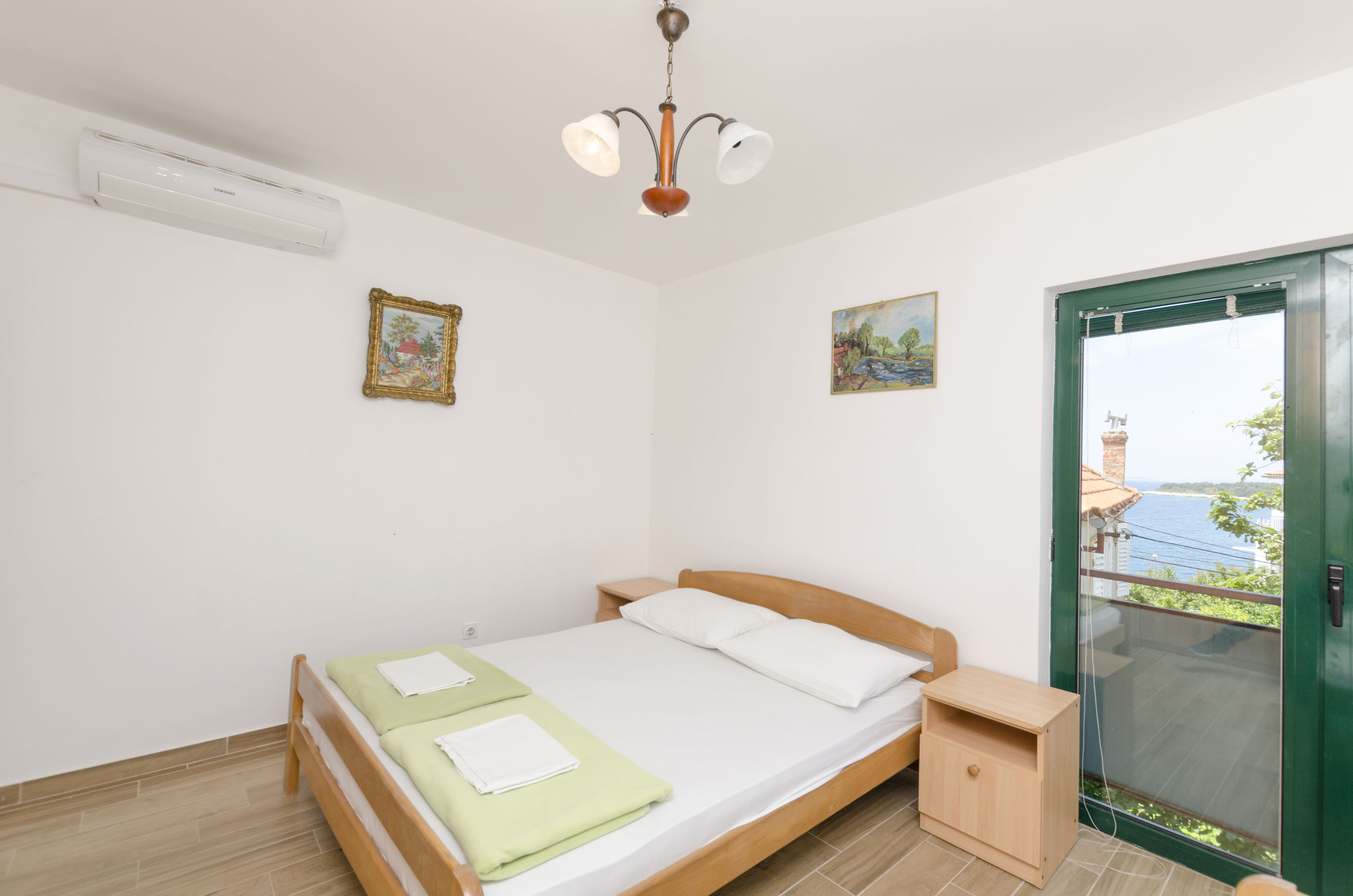 Apartments Mirko 40967-A2