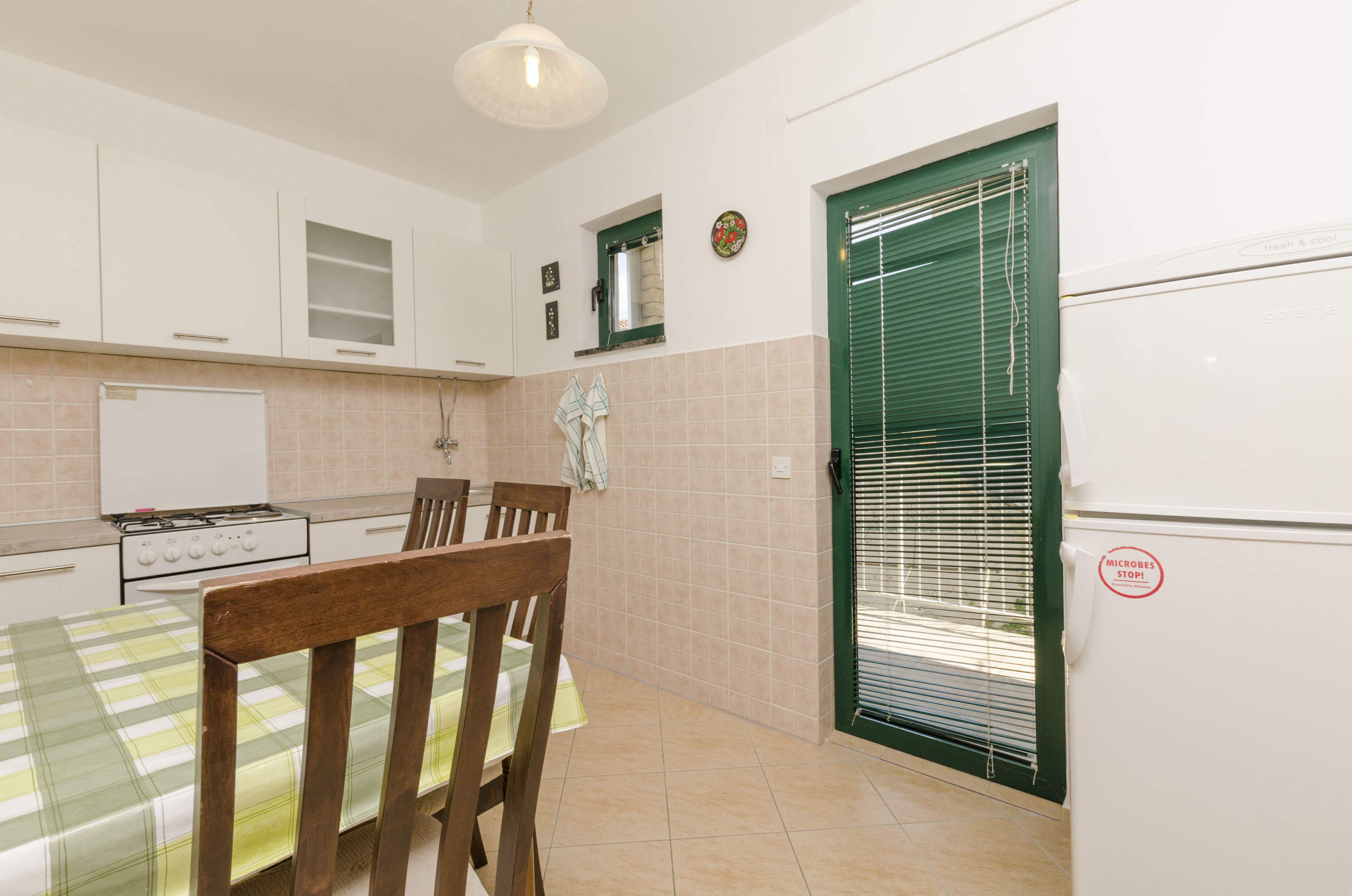 Apartments Mirko 40967-A2