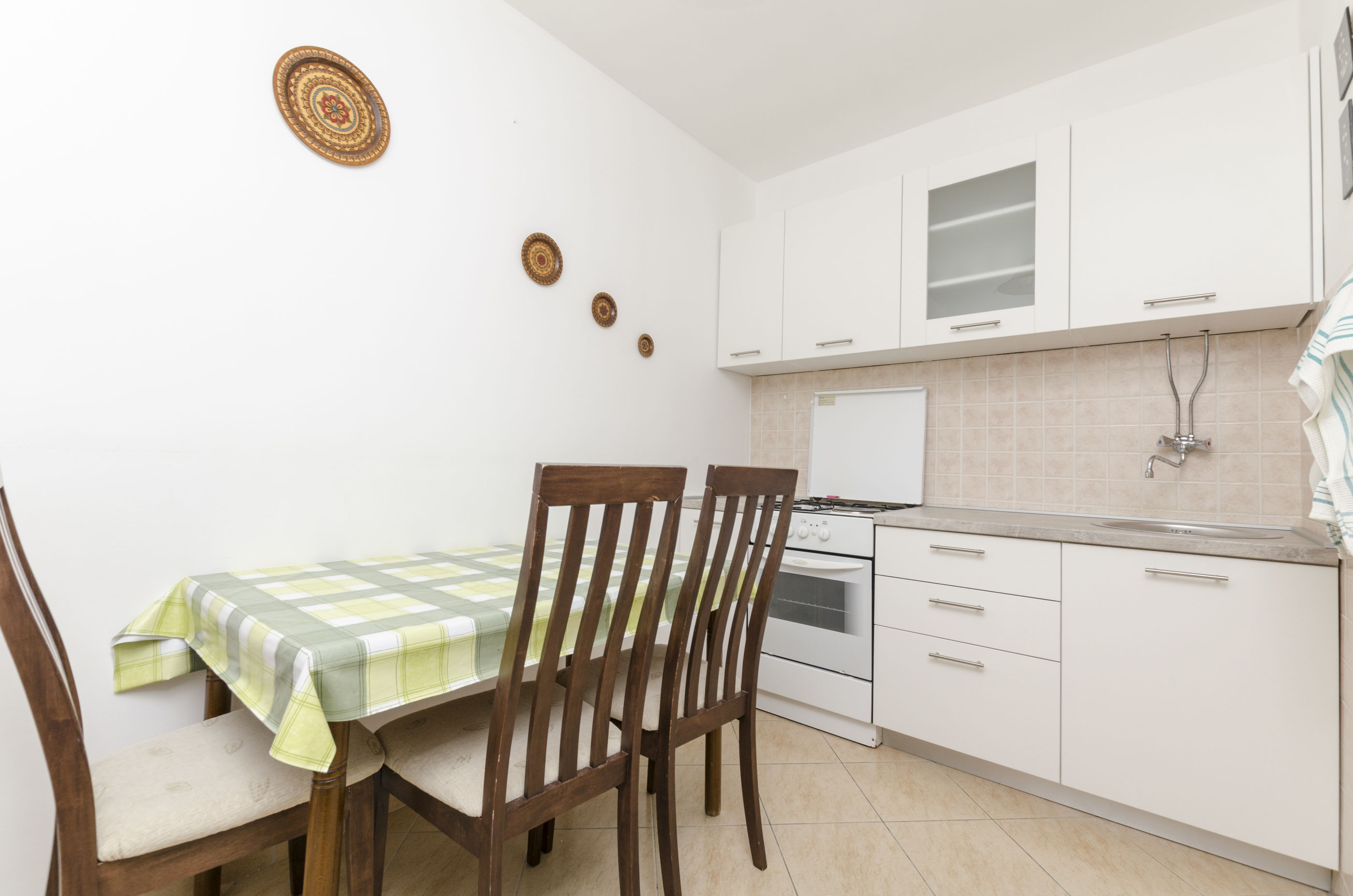 Apartments Mirko 40967-A2
