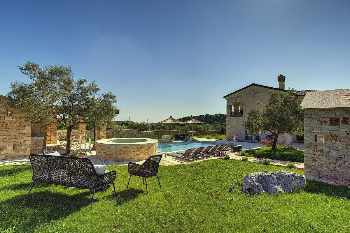 Villa Paradiso 73936-K1