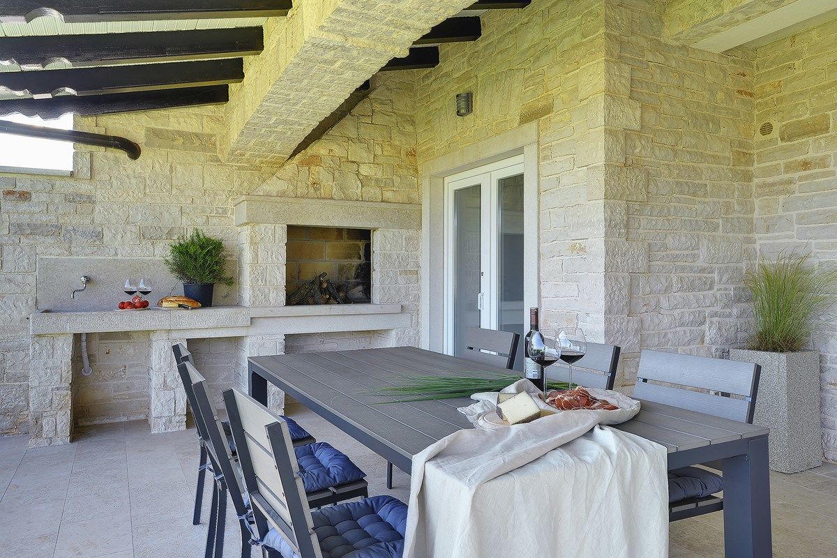 Villa Paradiso 73936-K1