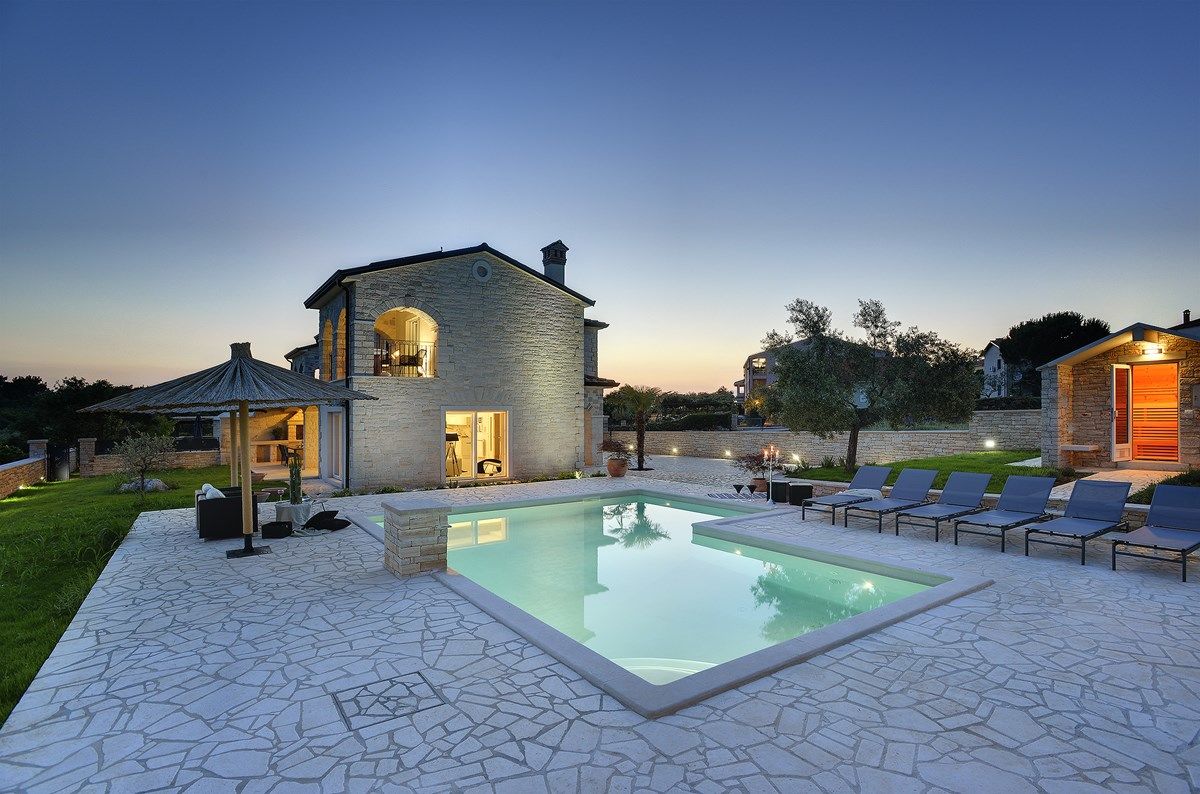 Villa Paradiso 73936-K1