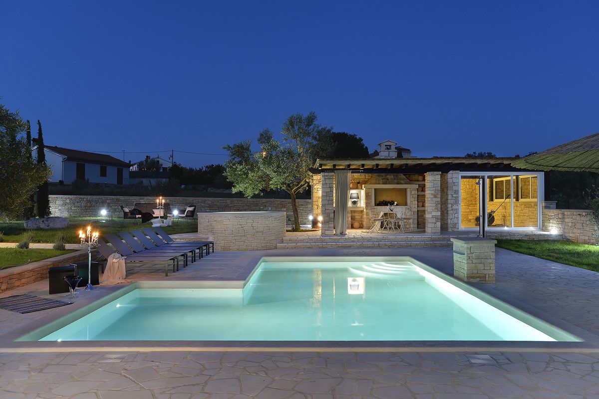 Villa Paradiso 73936-K1