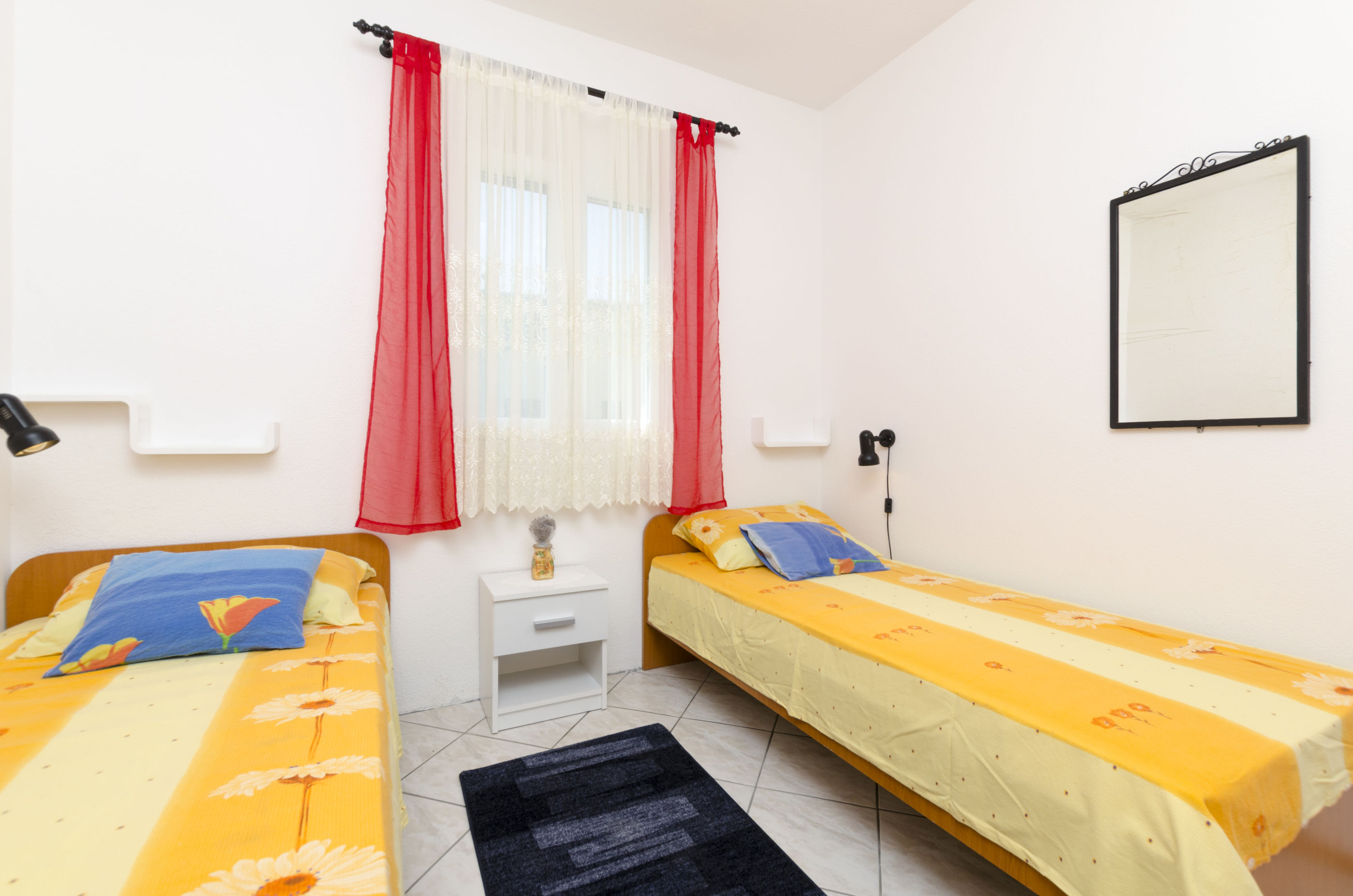 Apartments Vukić 26251-A2
