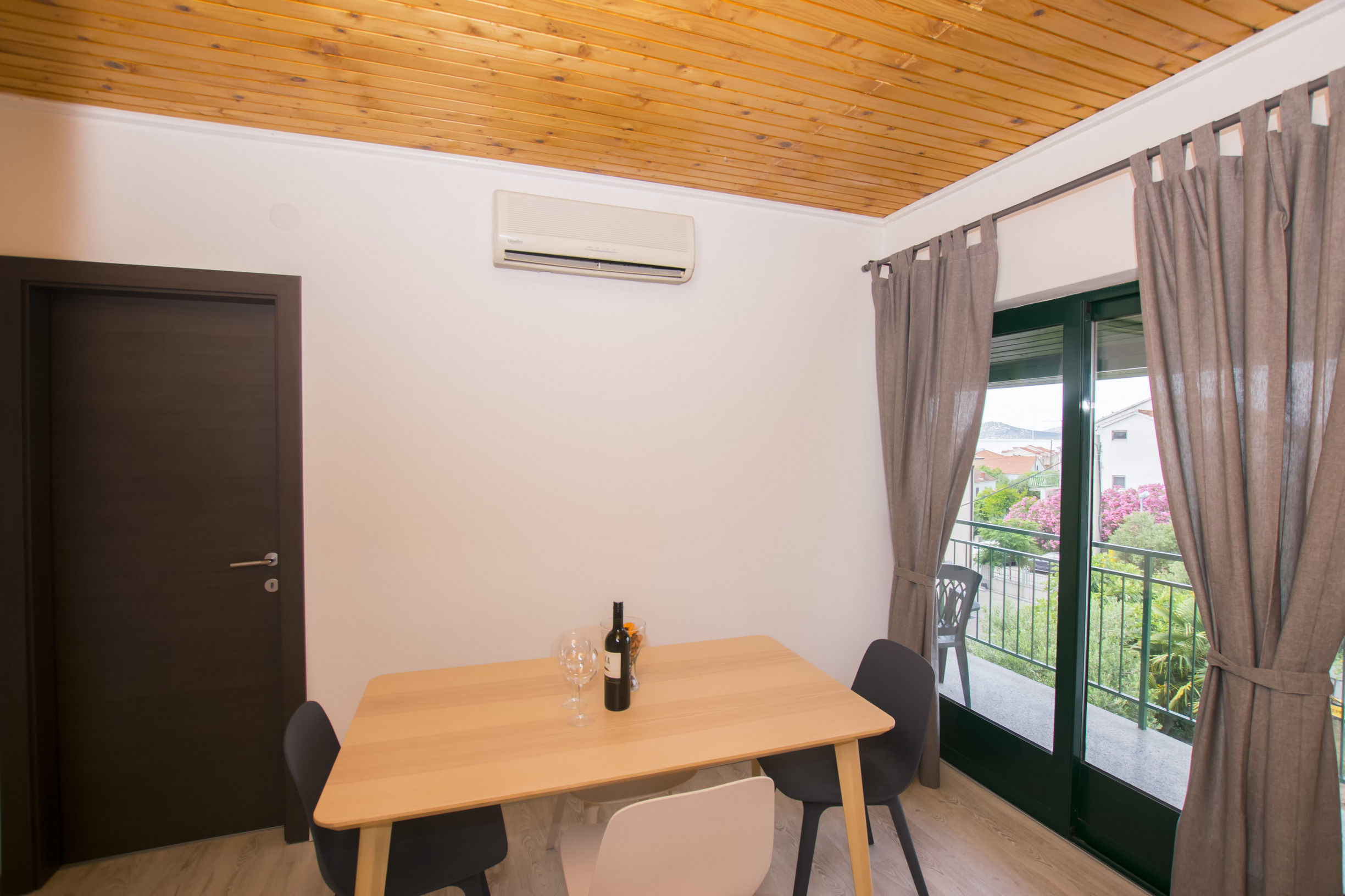 Apartments Branko 11421-A3