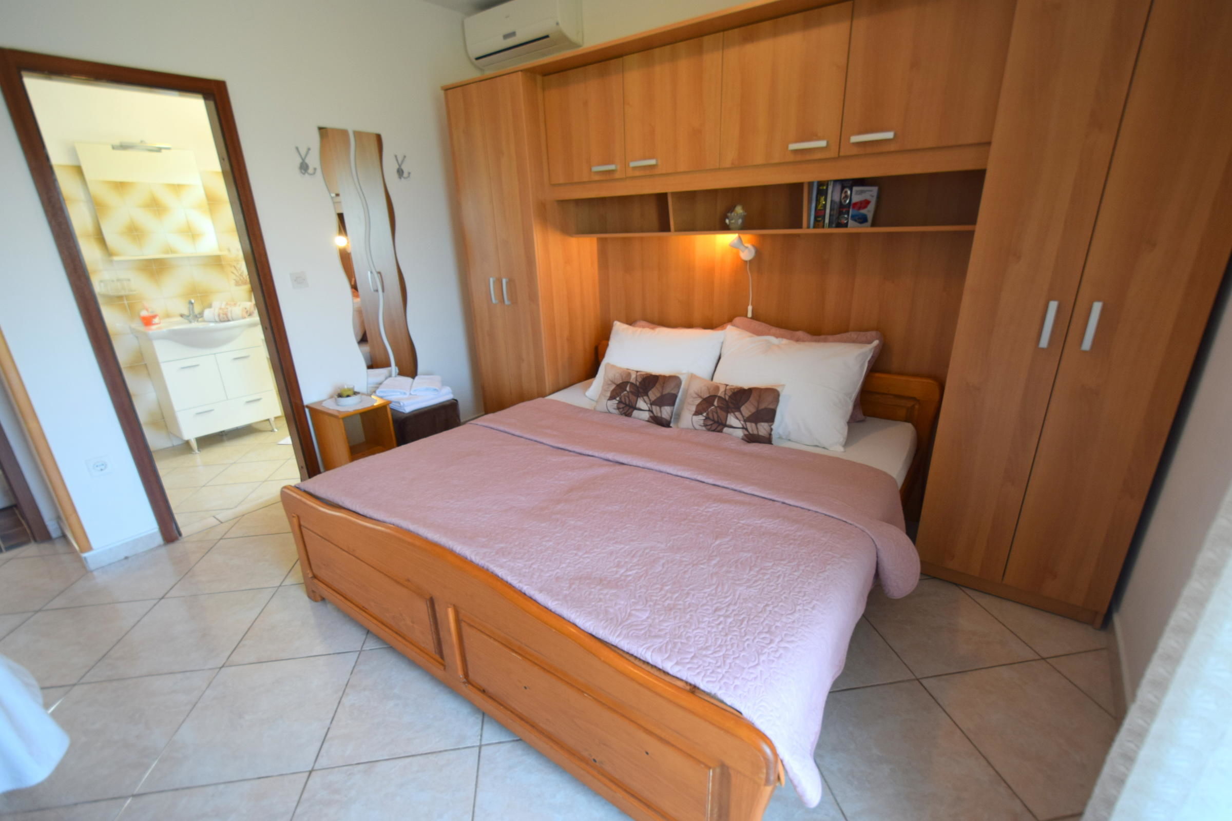 Apartments Josipa 62002-A2