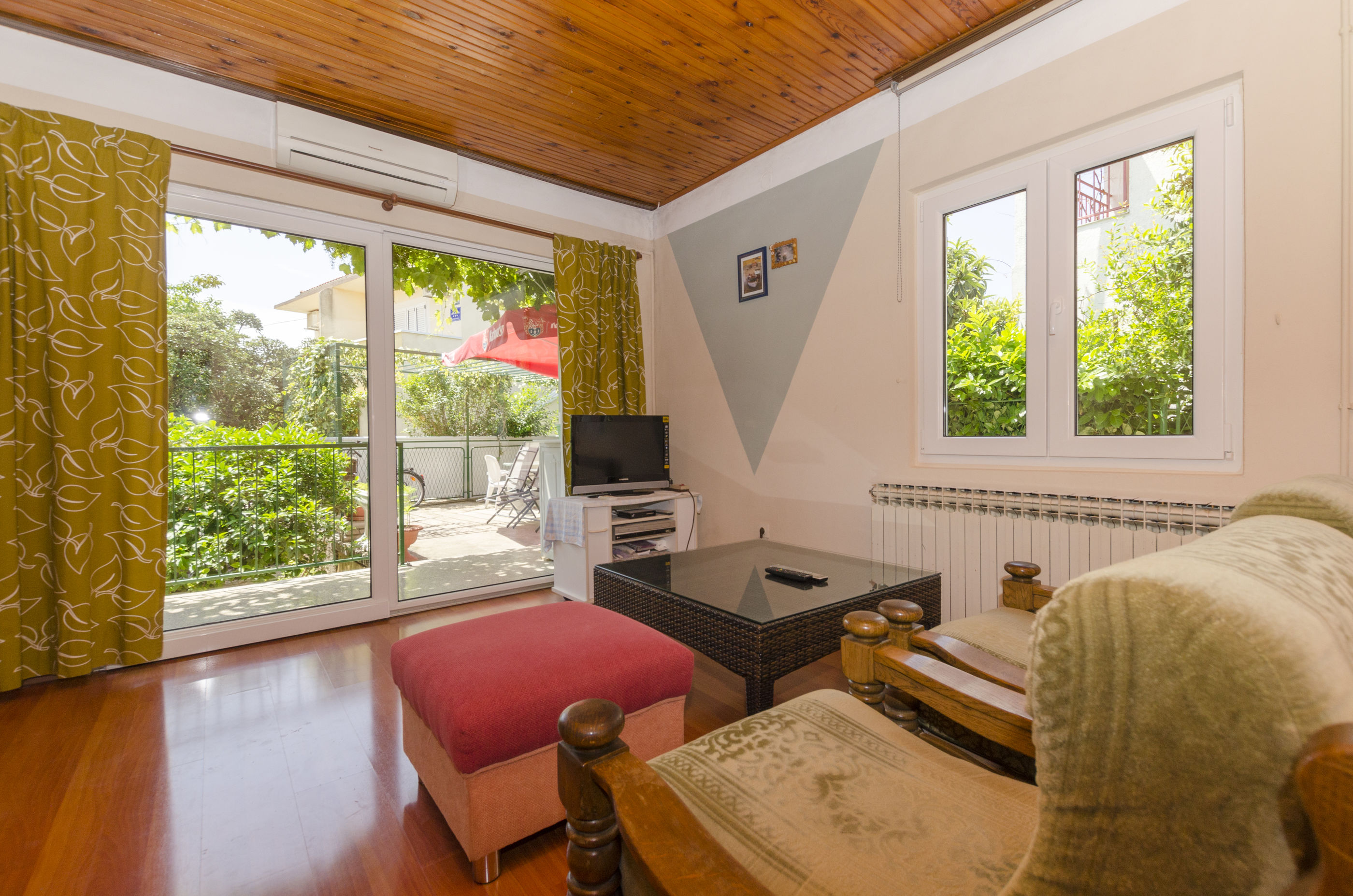 Apartments Luka 49631-A1