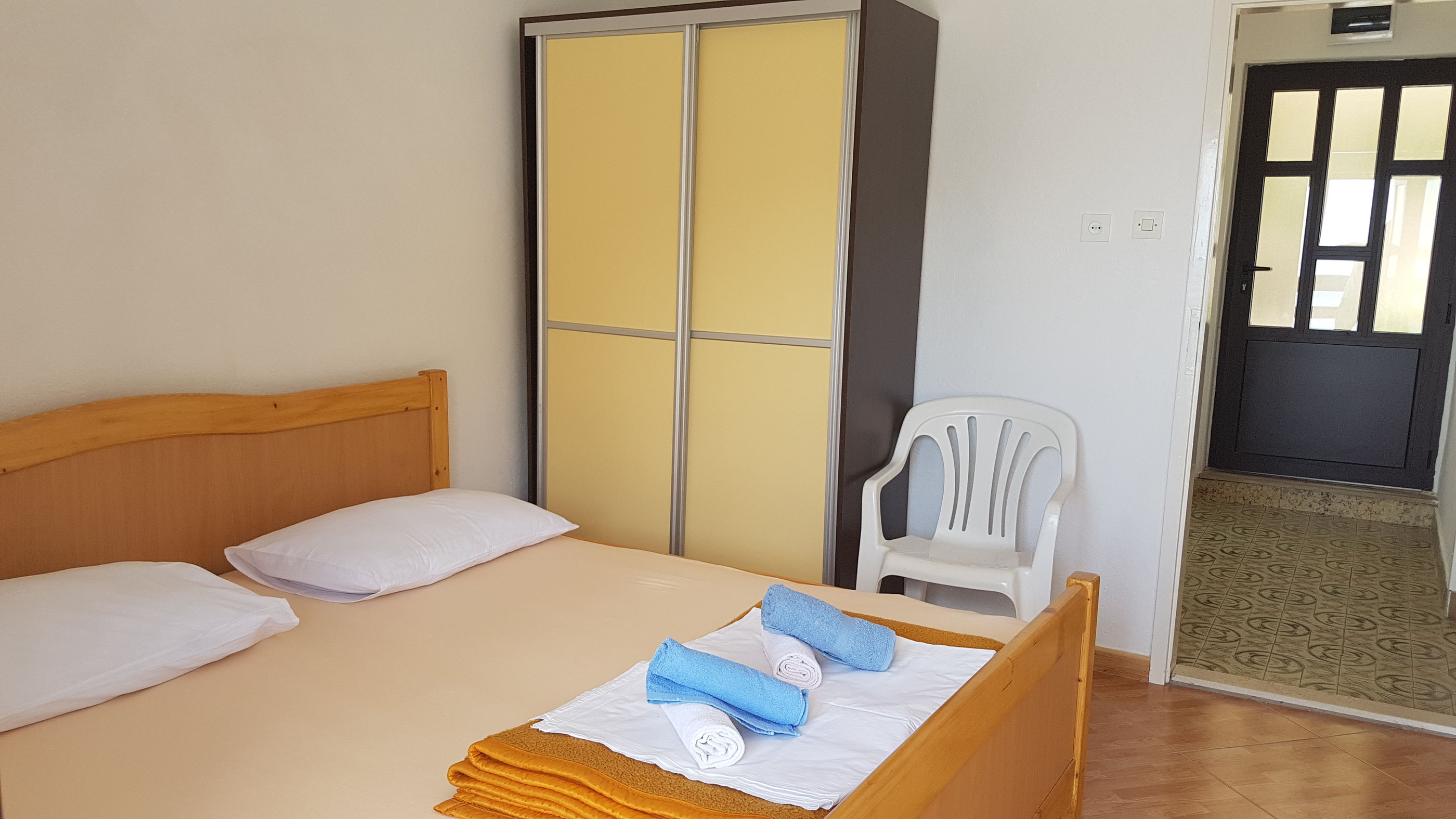 Apartments Teo i Ivana 53421-A1