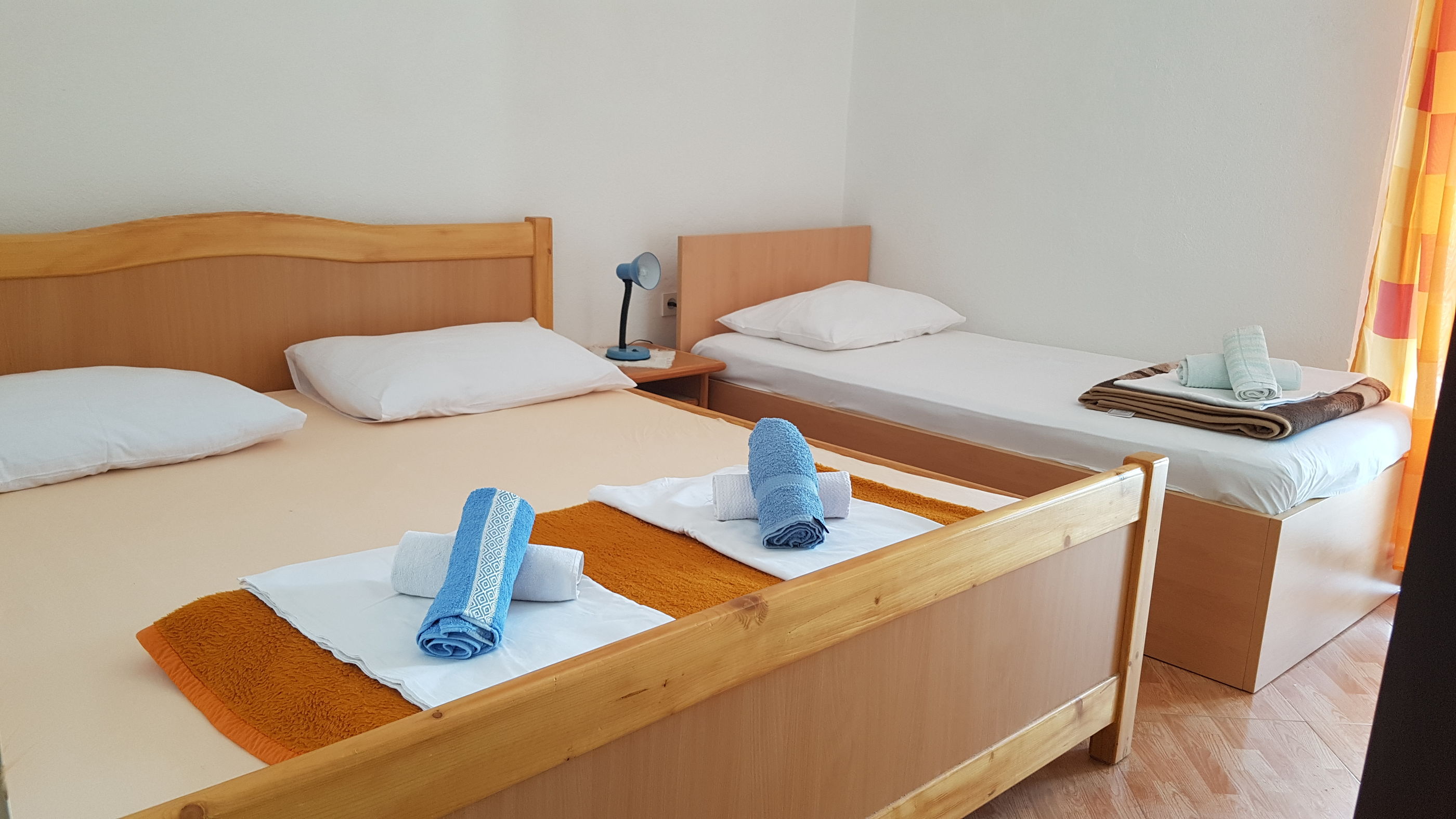 Apartments Teo i Ivana 53421-A1